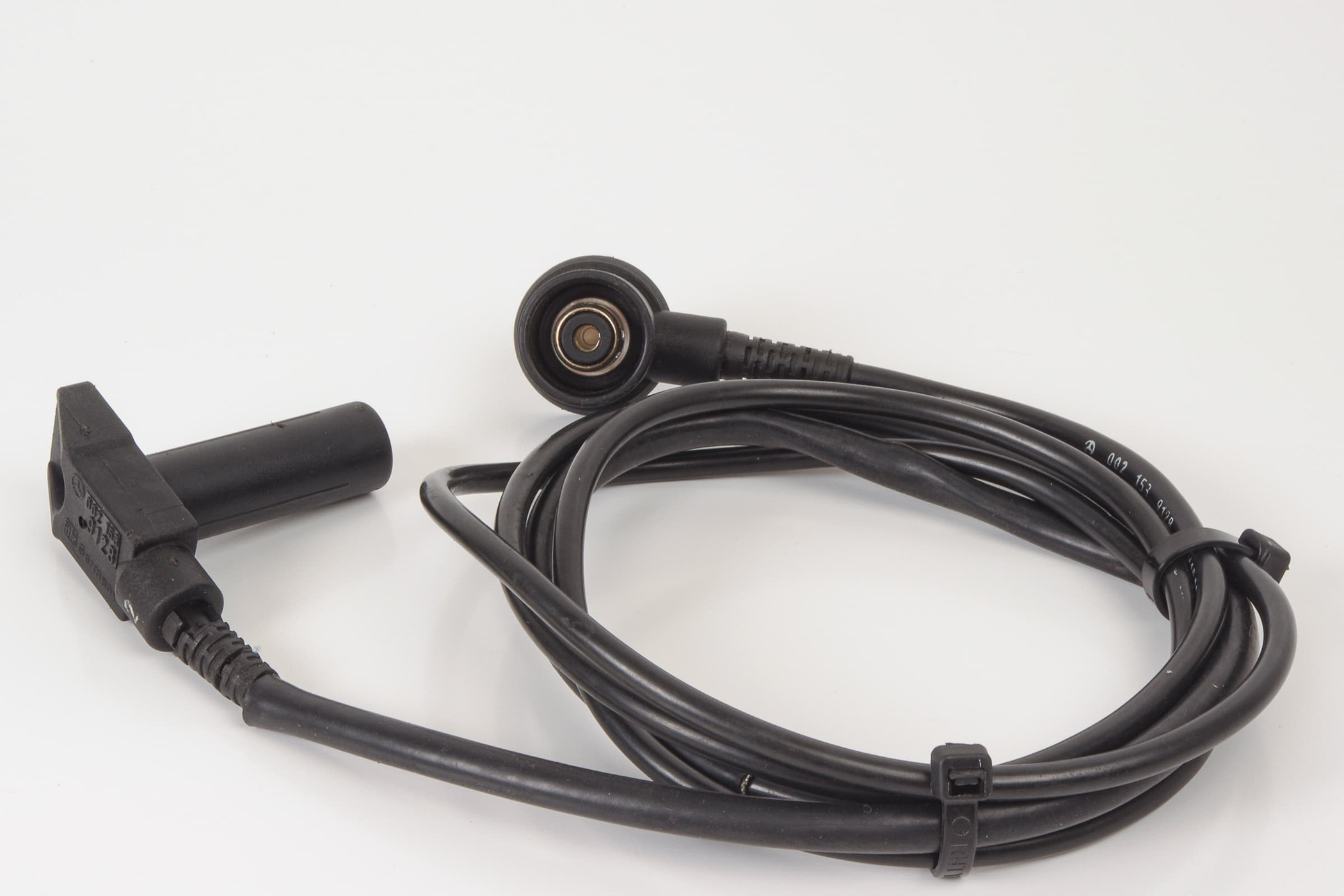 Mercedes 0021539128 Crankshaft Position Sensor - Left | R107 R129 SL W126 S...