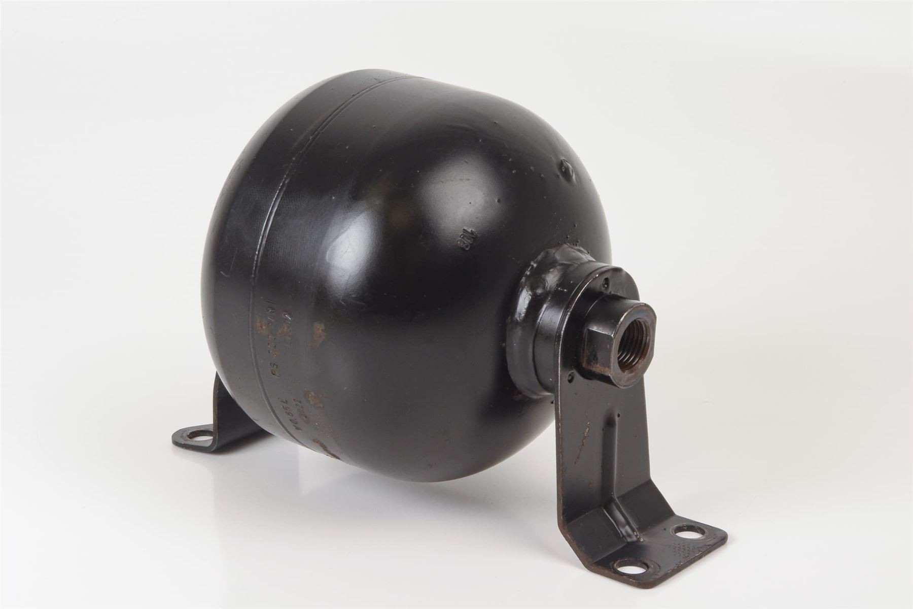 Mercedes 2203270000 Suspension Accumulator | R230 SL