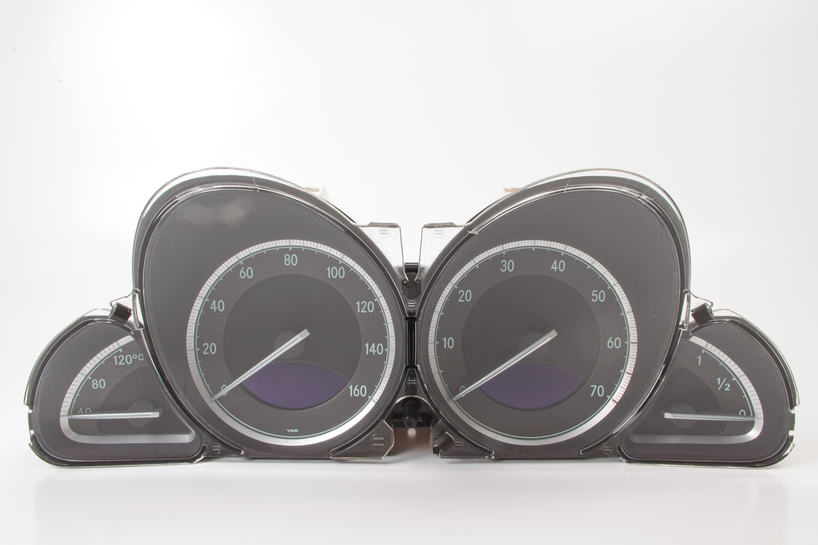 Mercedes 2305405211 Instrument Cluster | R230 SL