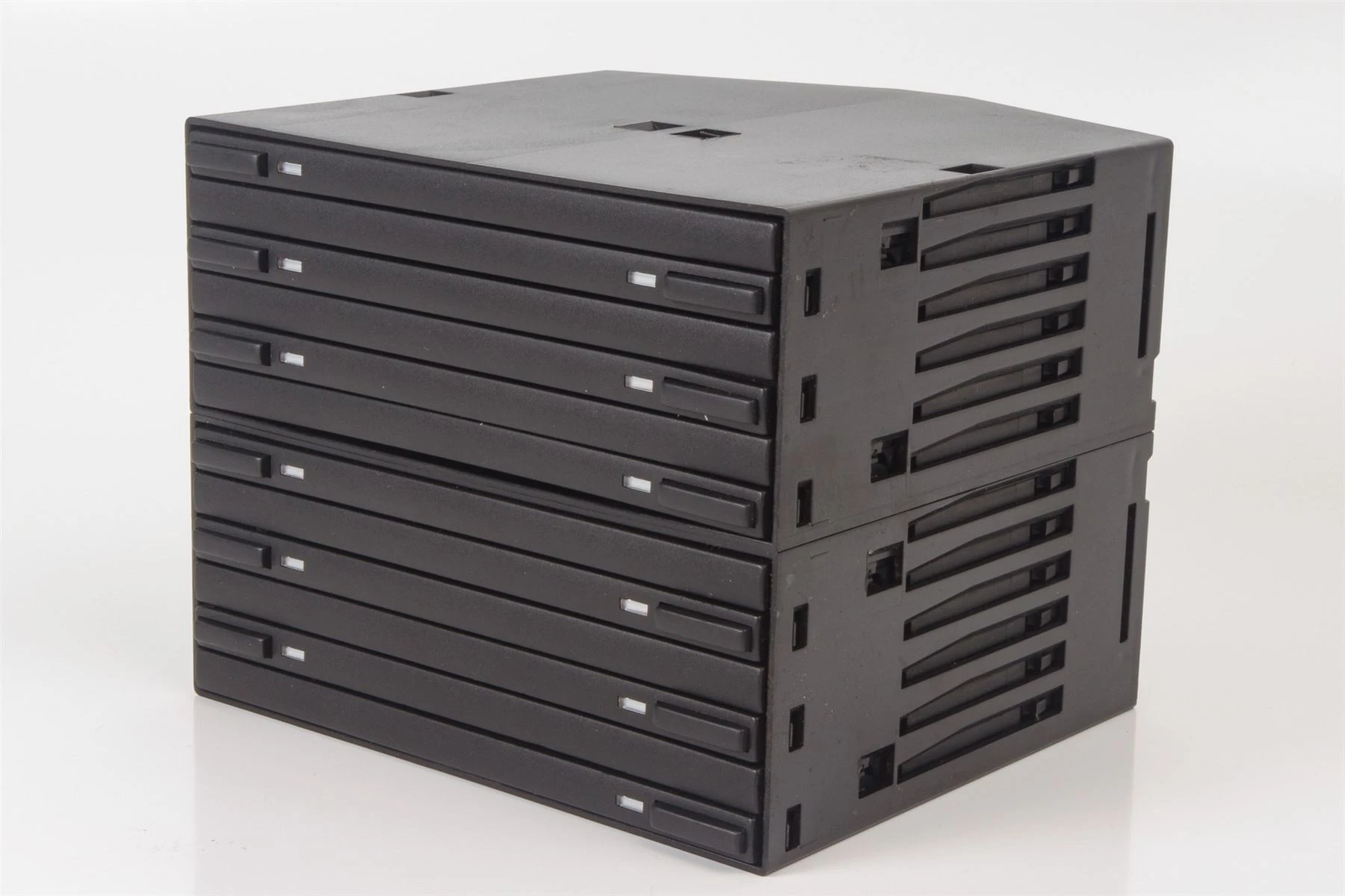 Mercedes 0018204489 CD Storage (a) | R129 SL