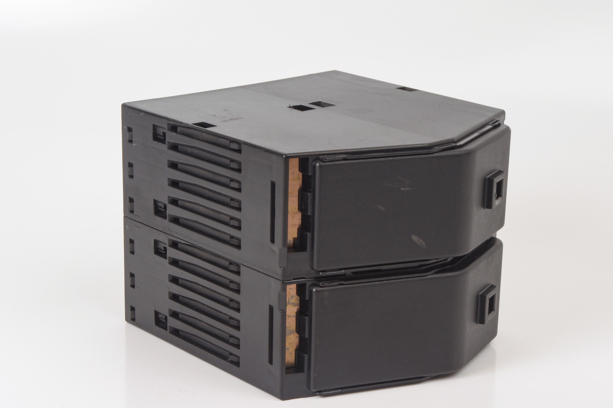 Mercedes 0018204489 CD Storage (a) | R129 SL