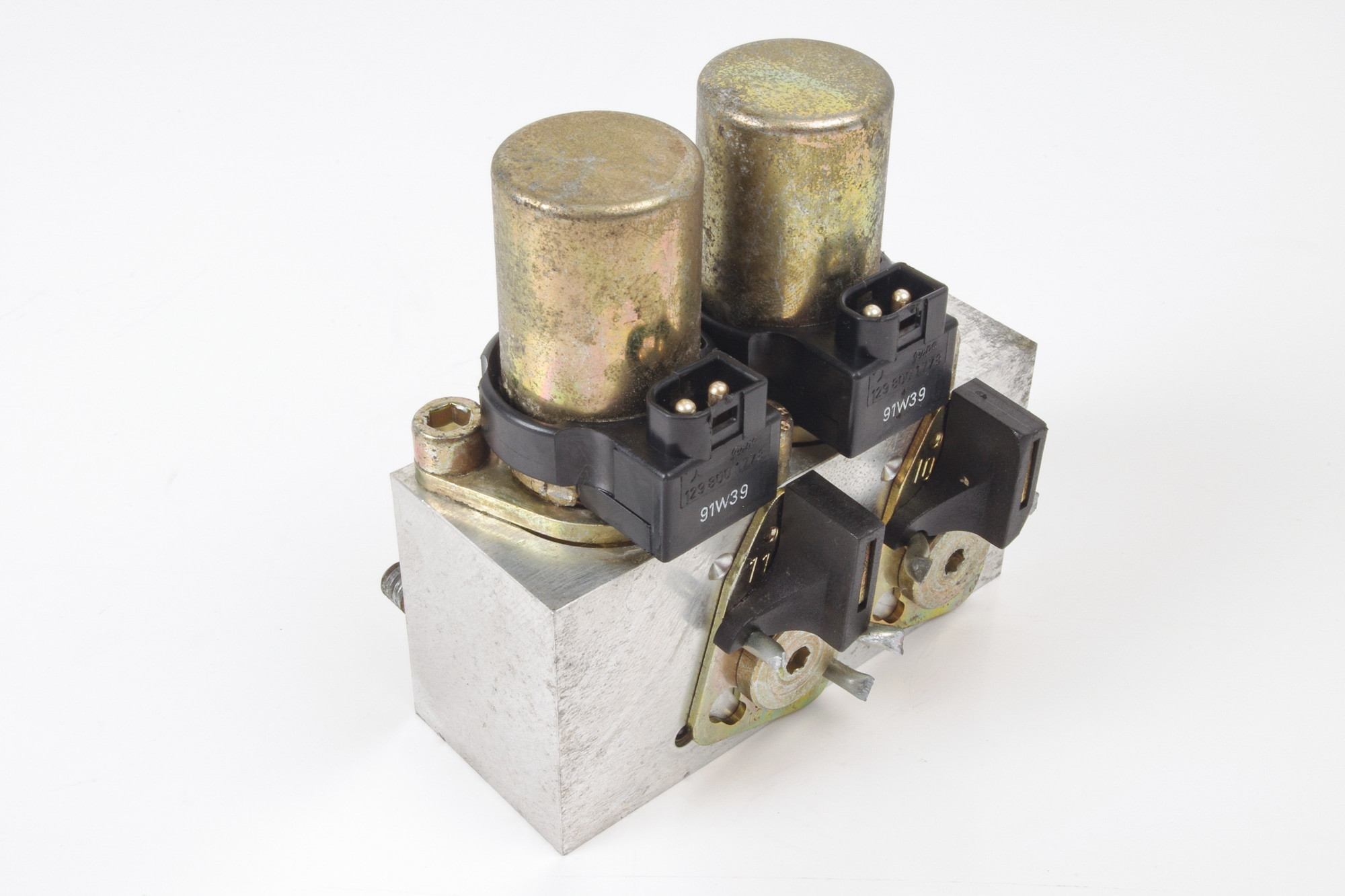 Mercedes 1298002278 Roof Hydraulic Valve Block (a) | R129 SL