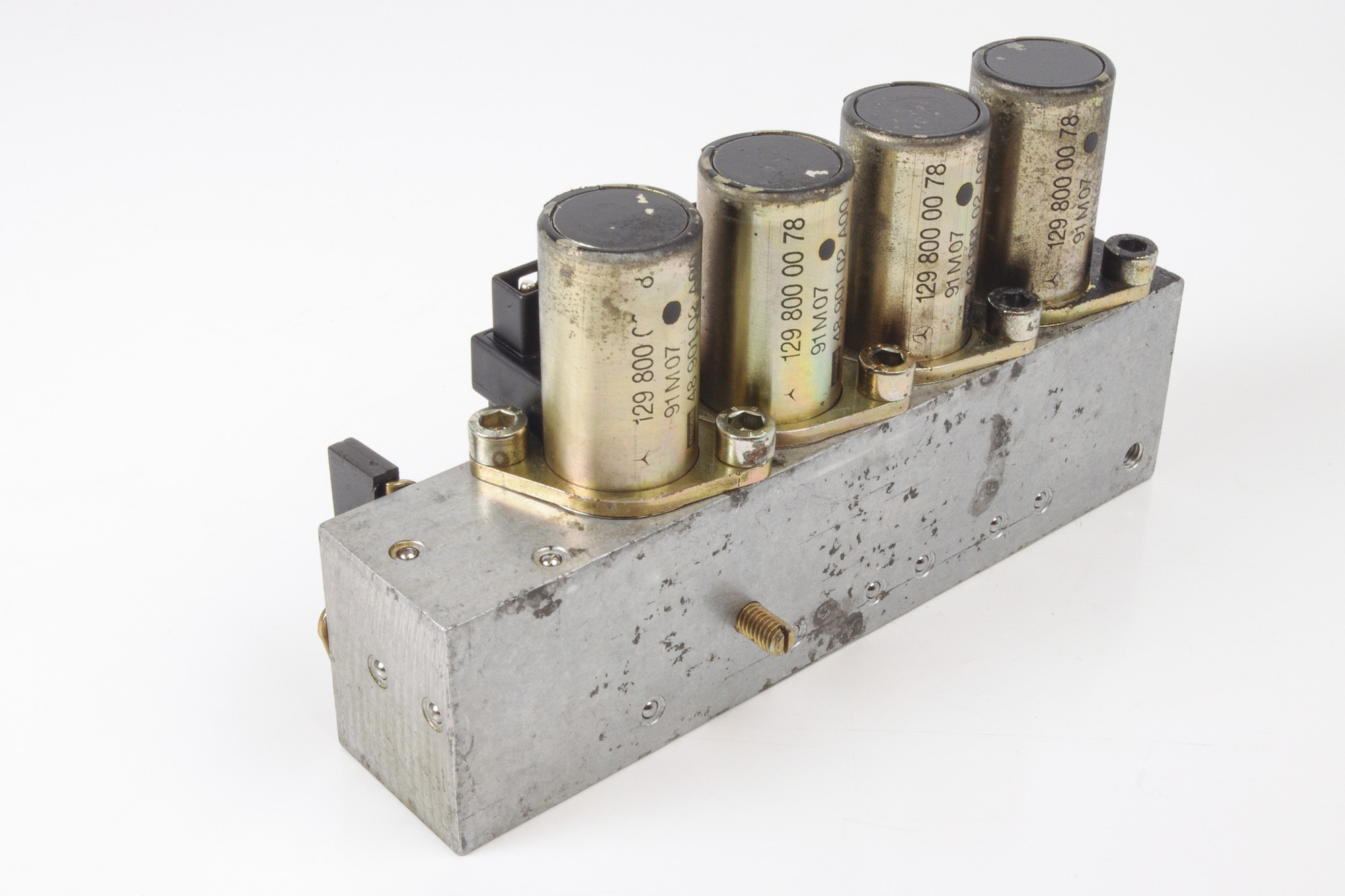 Mercedes 1298000178 Roof Hydraulic Valve Block | R129 SL