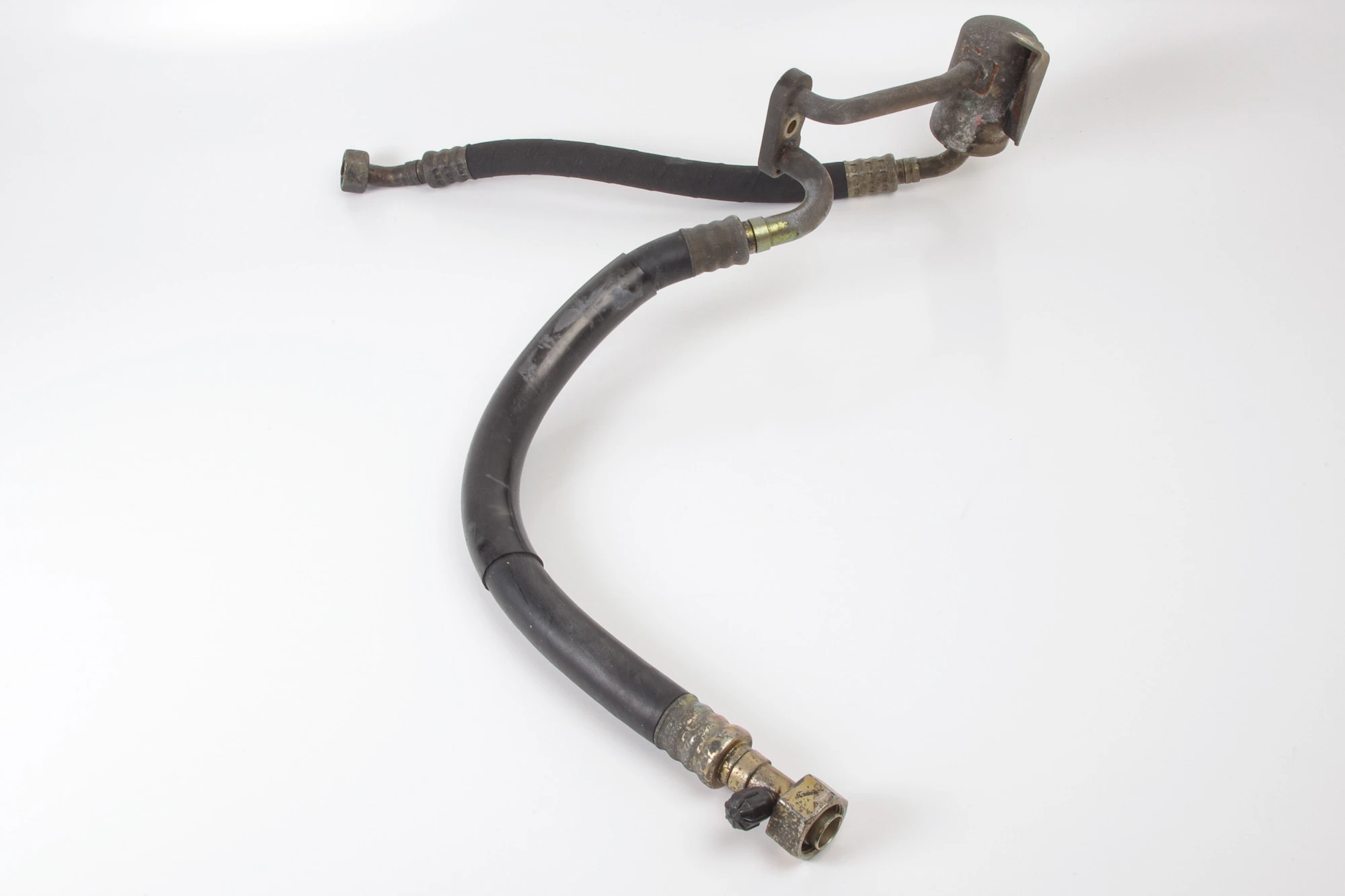 Mercedes 1191300157 A/C Compressor Hose | R129 SL