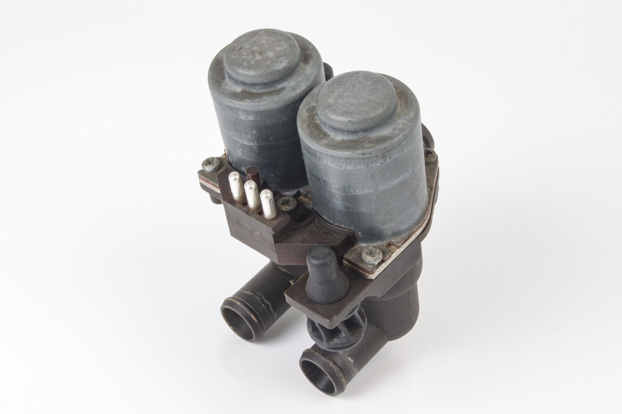 Mercedes 0008306584 Heater Duo Valve | S124 W124 V124 C124 A124 E R129 SL