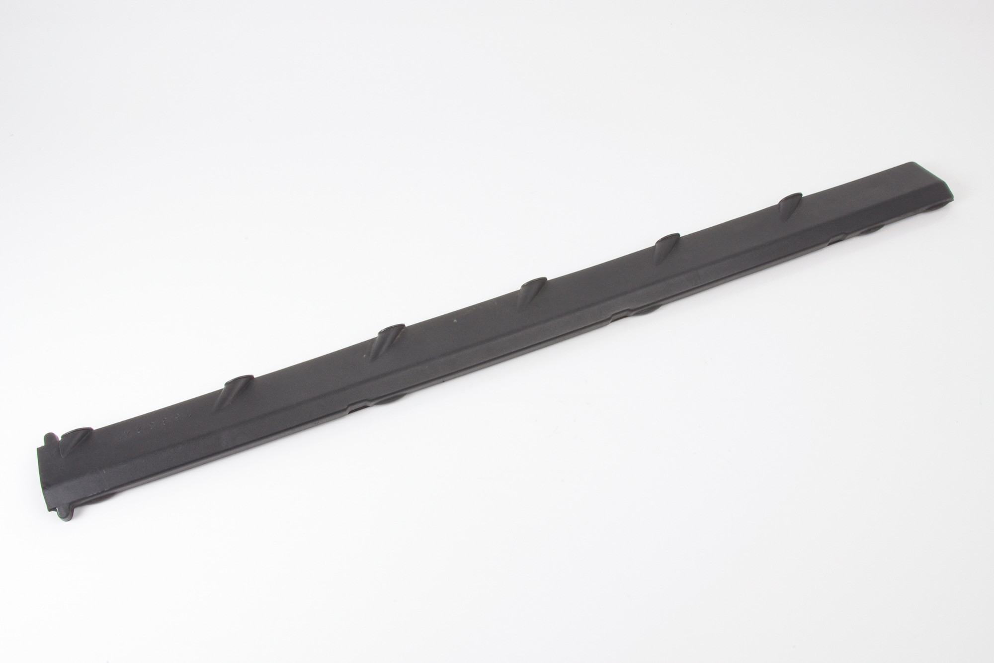 Mercedes 1031590440 Ignition Lead Cover | R107 R129 SL W124 E W126 S W201 C...