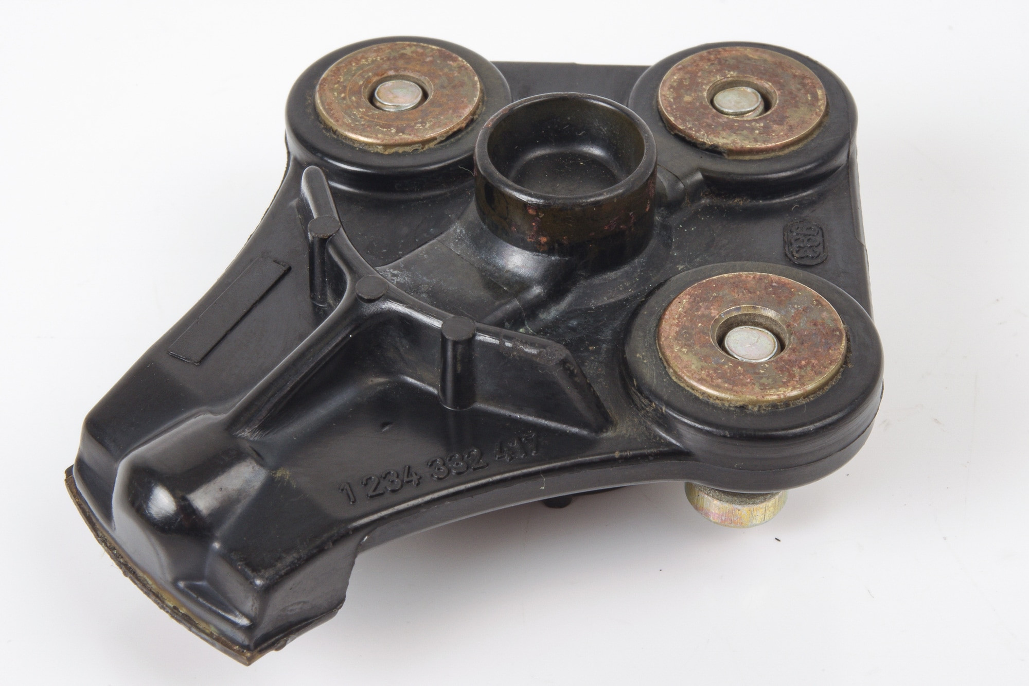 Mercedes 1031580331 Rotor Arm | R107 R129 SL W124 E W126 S W201 C W463 G