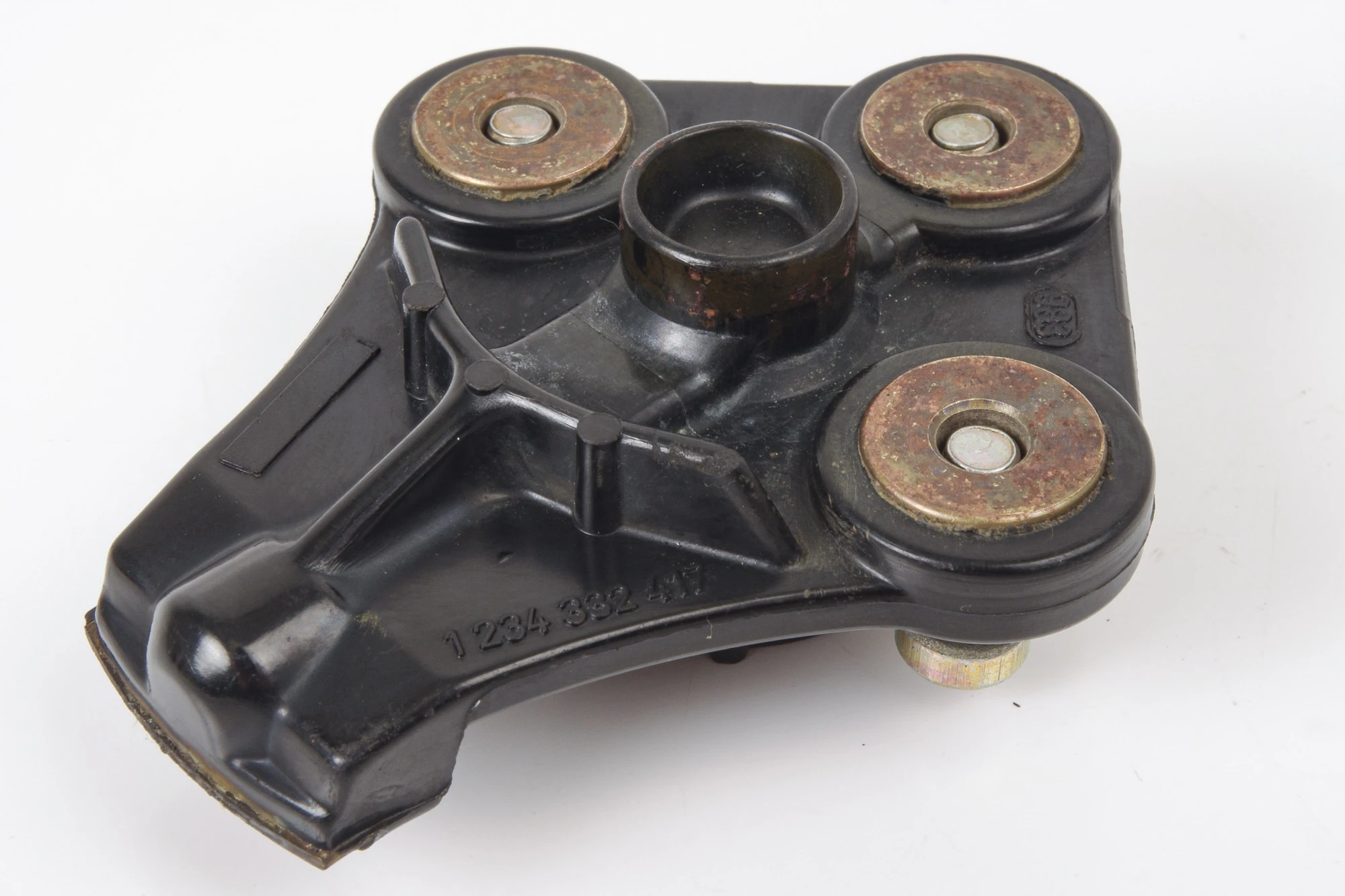 Mercedes 1031580331 Rotor Arm | R107 R129 SL W124 E W126 S W201 C W463 G