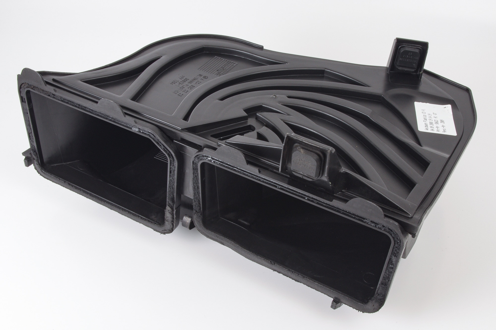 Mercedes 2048300203 Air Filter Housing | W204 C