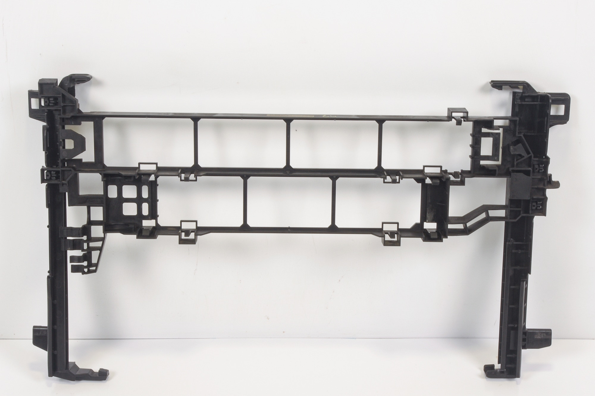 Mercedes 2125040018 AMG Radiator Support | W204 C