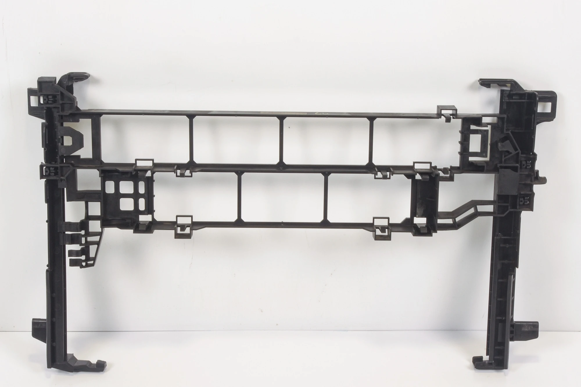 Mercedes 2125040018 AMG Radiator Support | W204 C