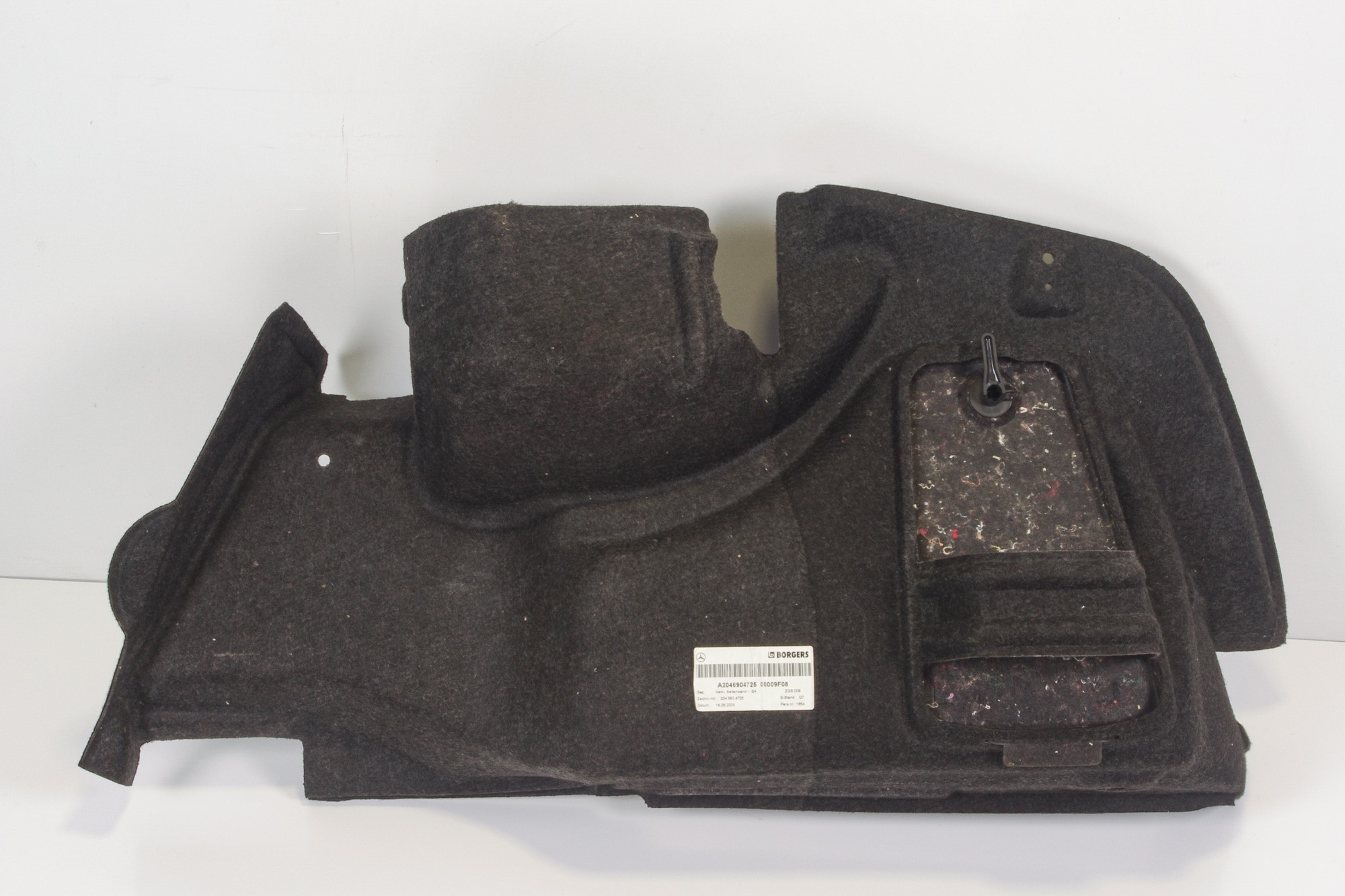 Mercedes 2046904725 Boot Carpet Panel - Left Black | W204 C