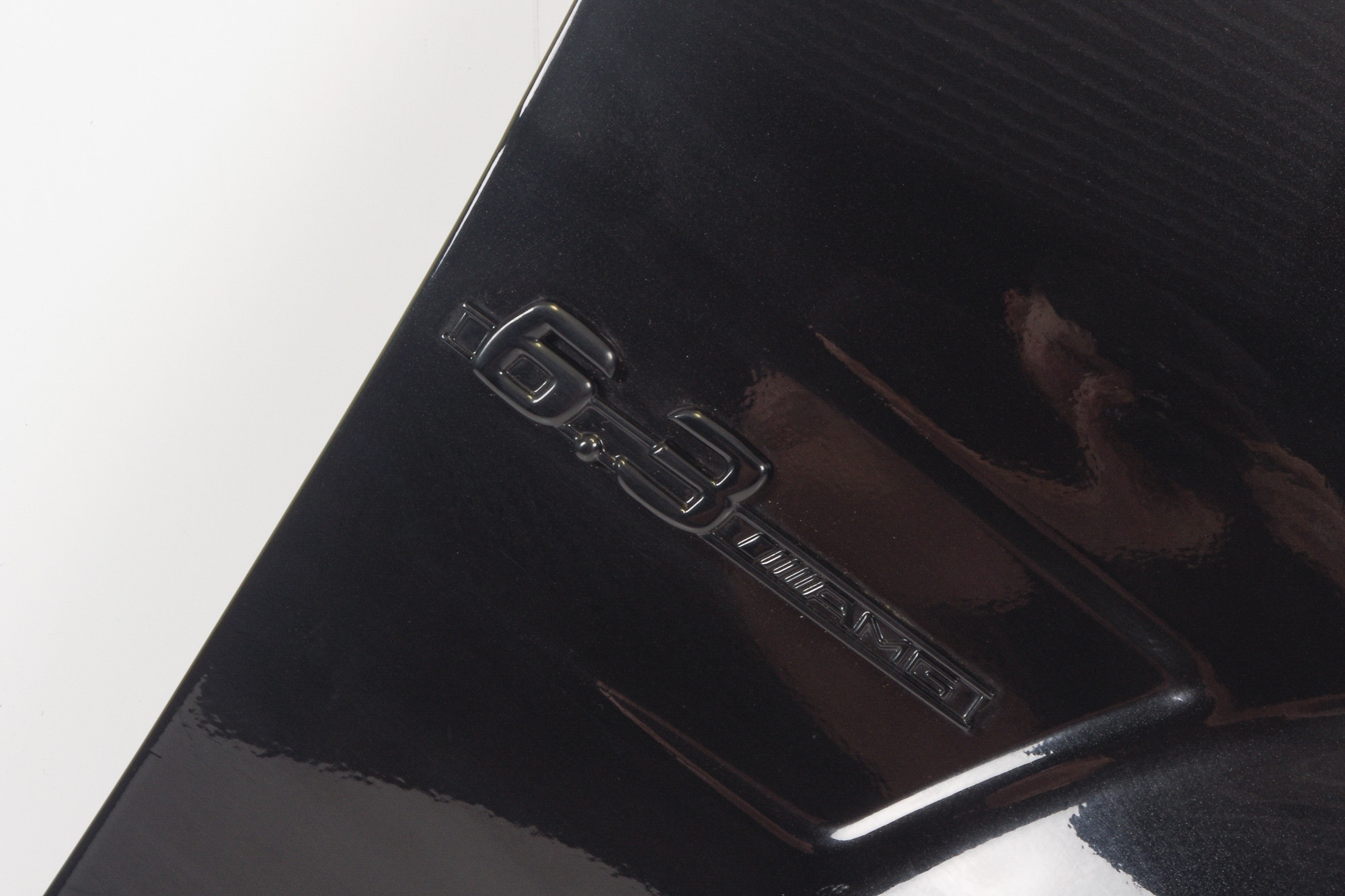 Mercedes 2048800818 AMG Wing - Front Right Black (a) | W204 C