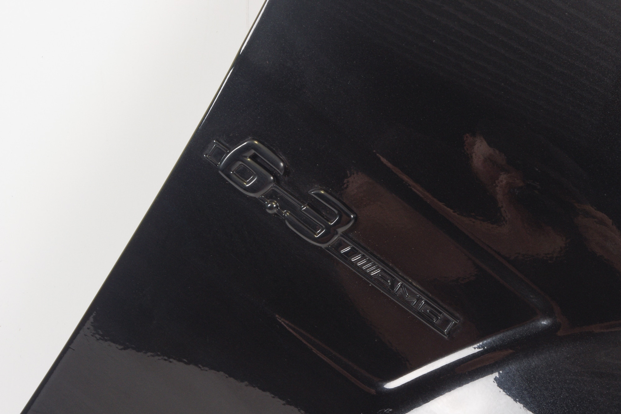 Mercedes 2048800818 AMG Wing - Front Right Black (a) | W204 C