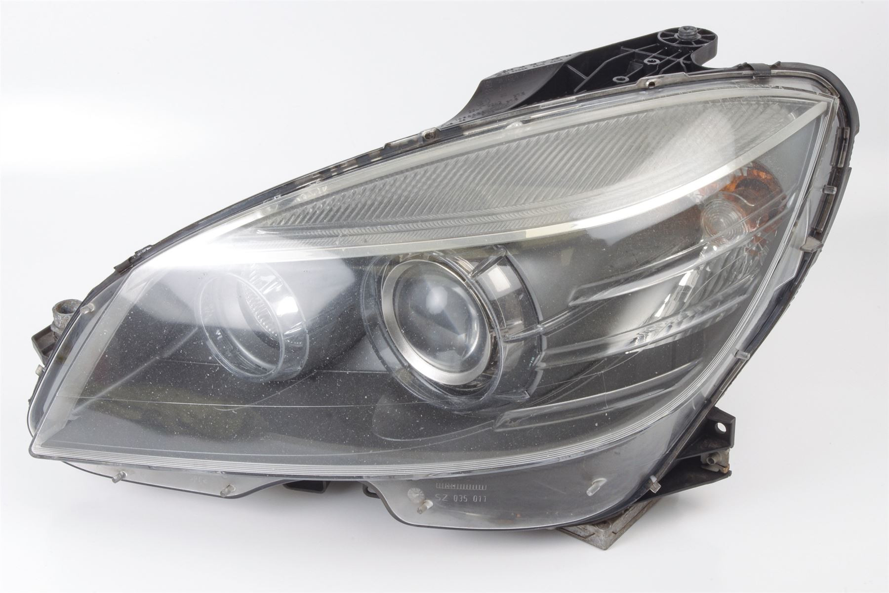 Mercedes 2048207361 Headlight - Left | W204 C