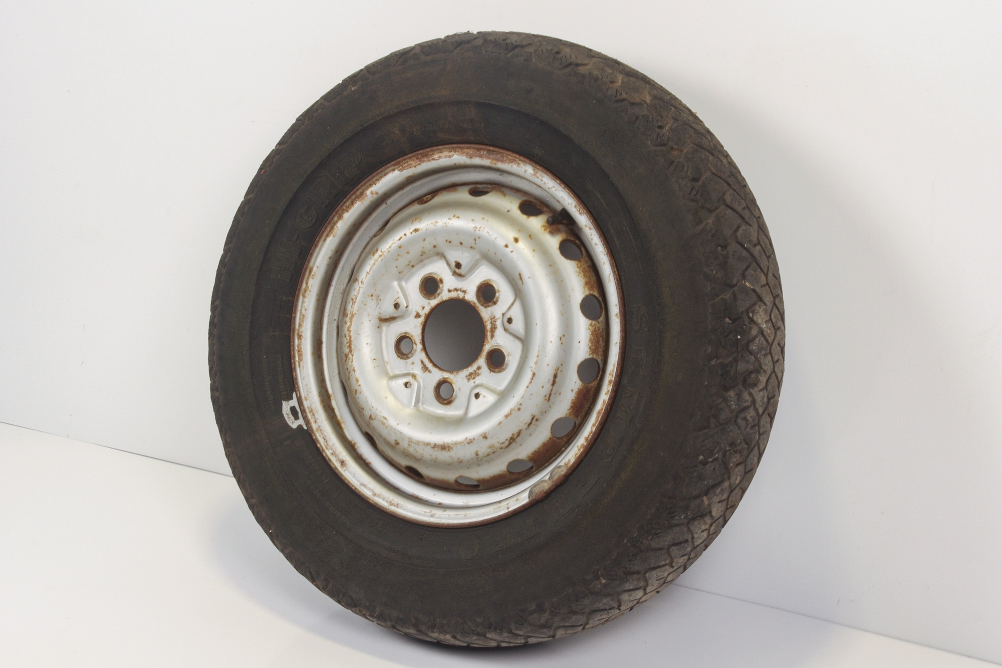 Mercedes 4604000202 Spare Wheel | W460 W461 G