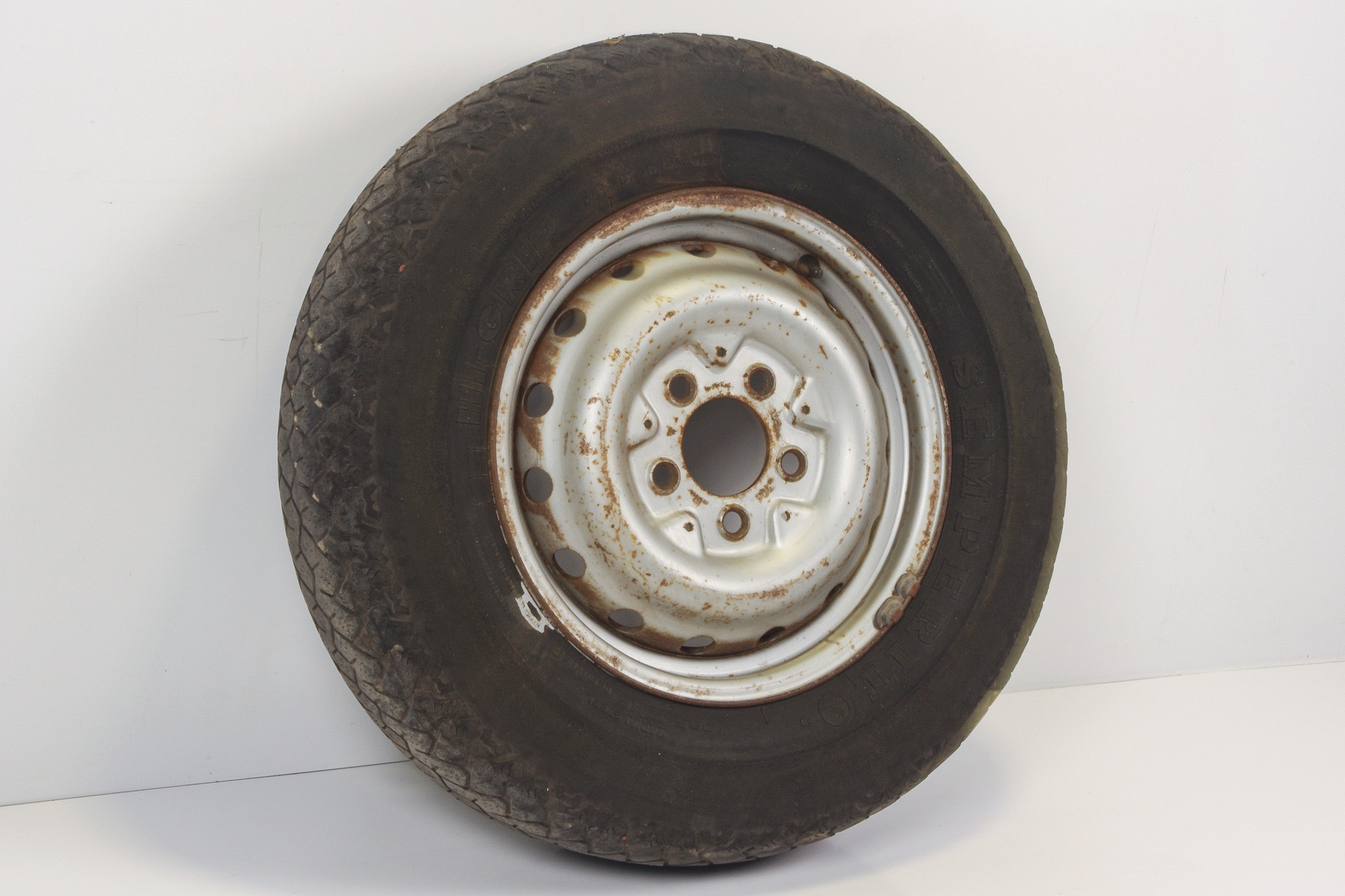 Mercedes 4604000202 Spare Wheel | W460 W461 G