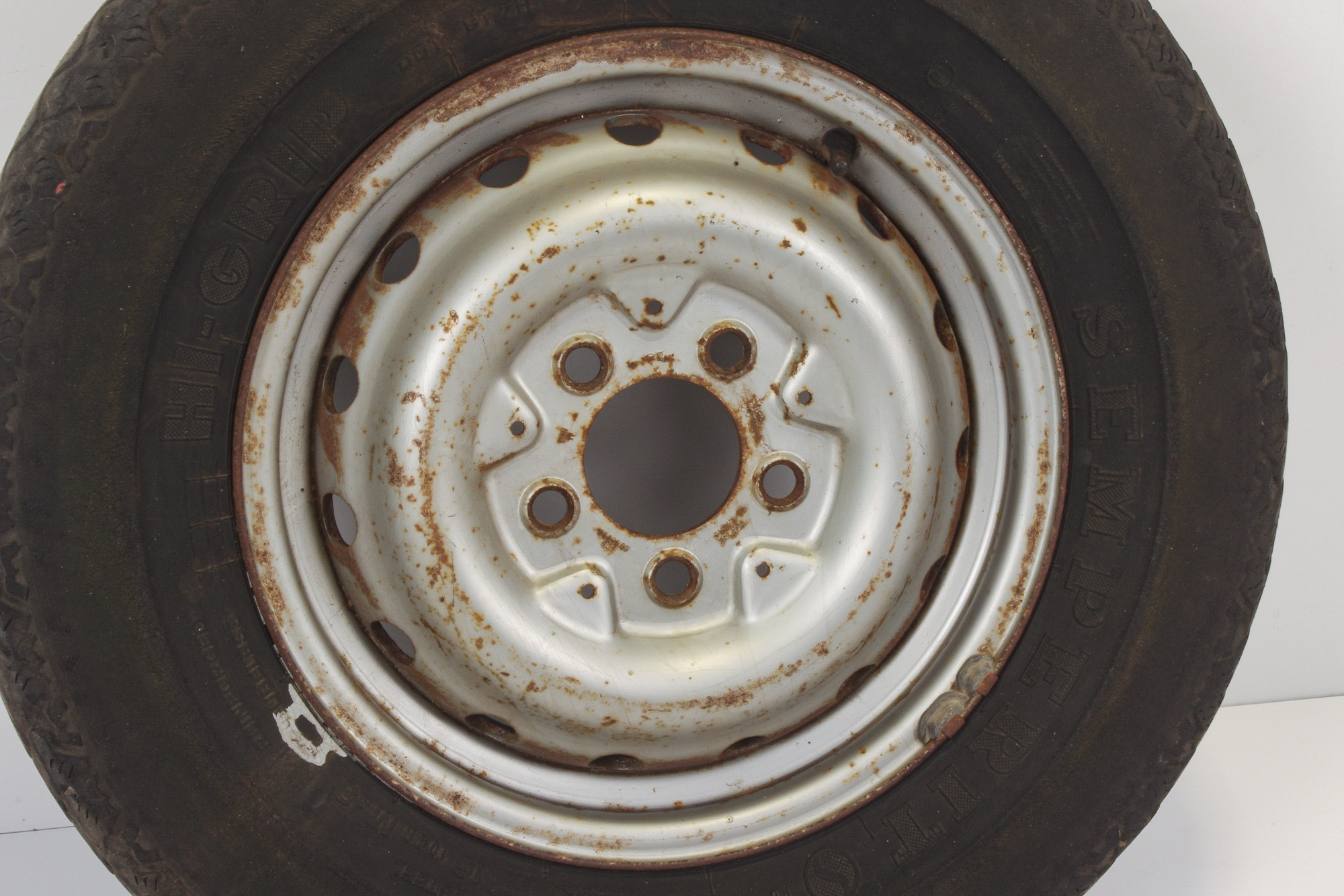 Mercedes 4604000202 Spare Wheel | W460 W461 G