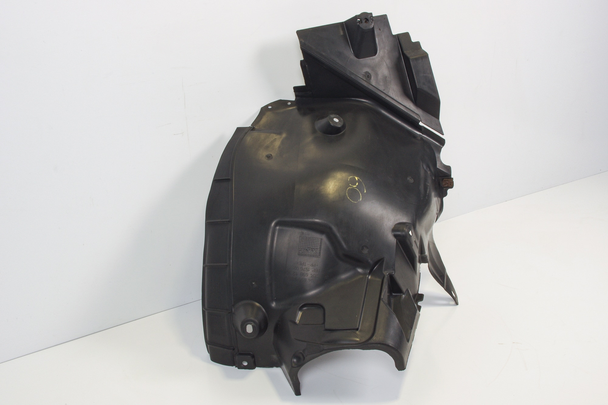 Mercedes 2046903830 Wheel Arch Liner - Front Right | W204 C