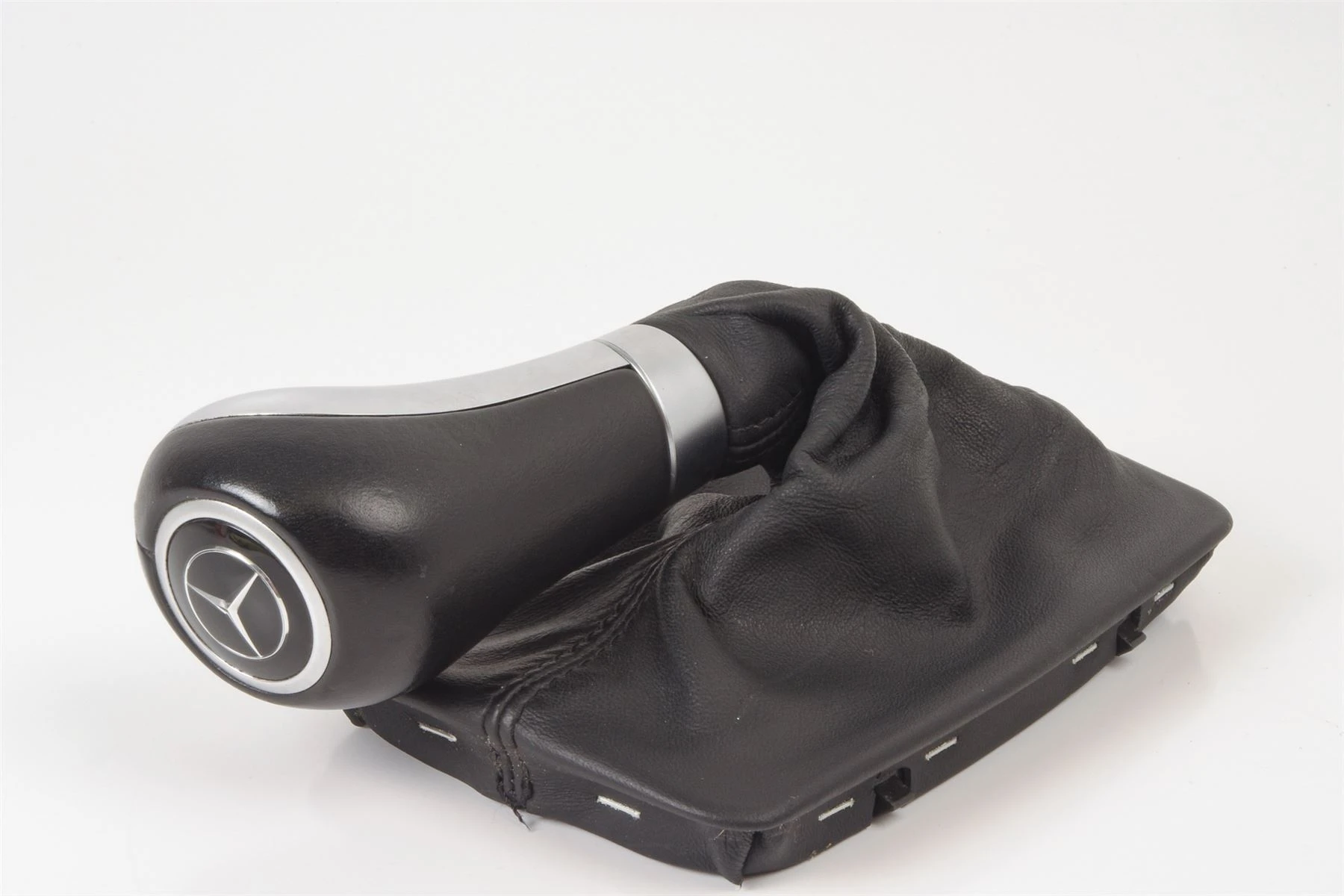 Mercedes 2042672310 Gear Knob - Black | W204 S204 C W212 S212 E