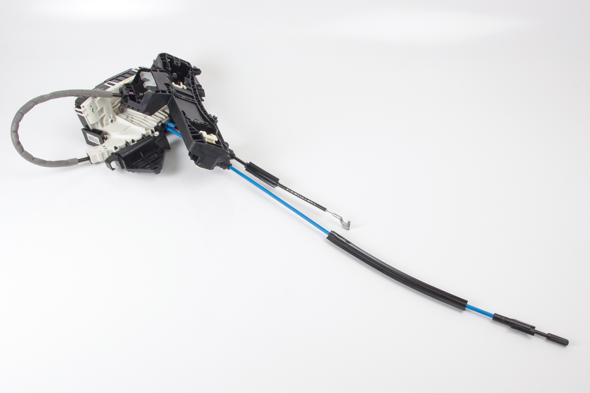 Mercedes 2047301235 Door Lock - Rear Right | W204 C X204 GLK