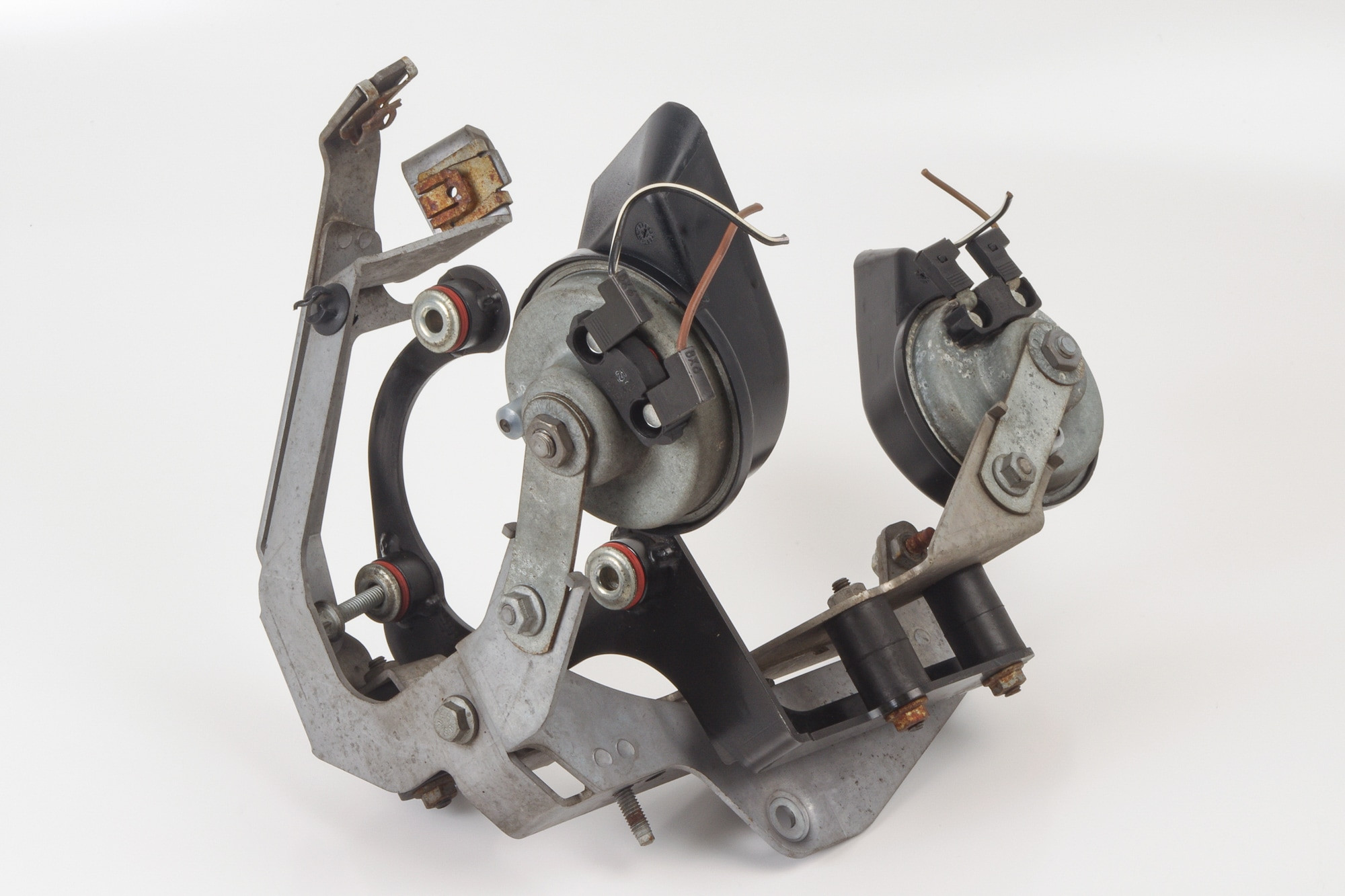Mercedes 1562300640 AMG Air Injection Pump Bracket | W204 C
