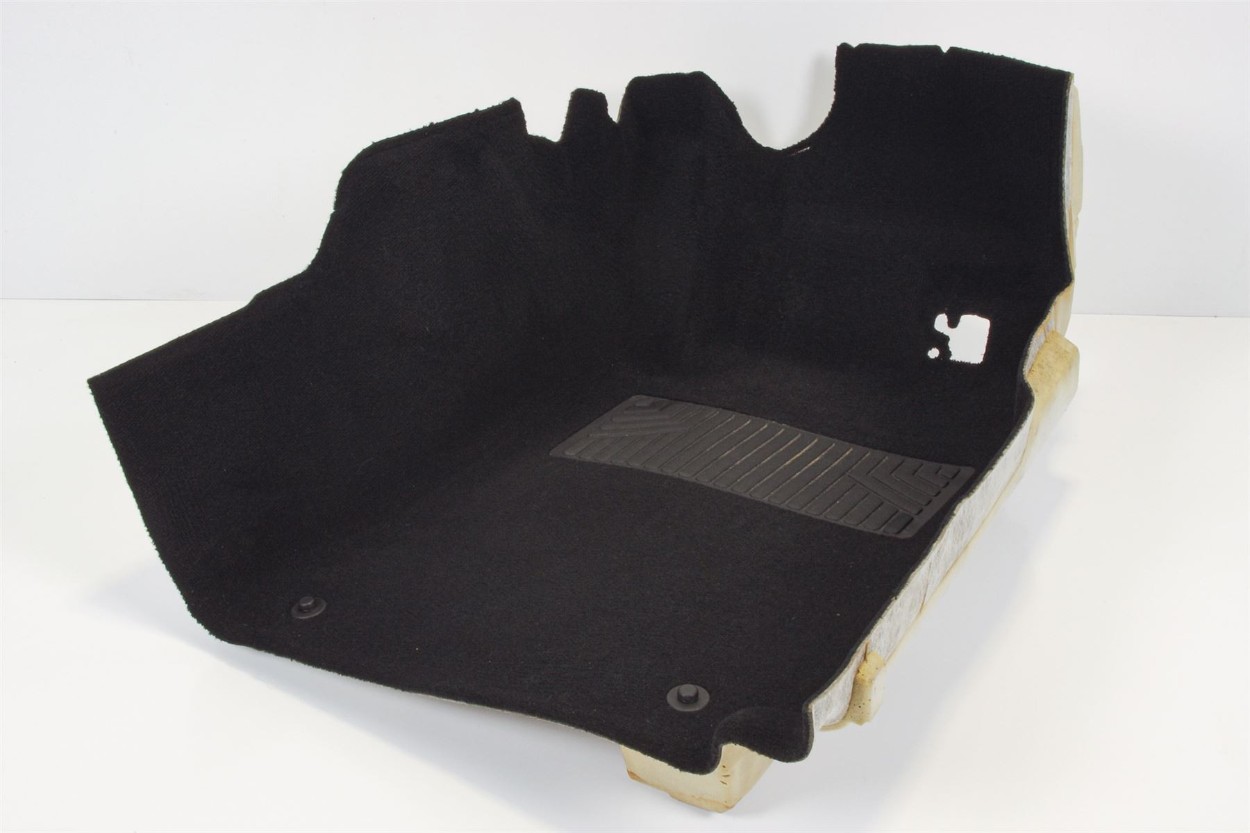 Mercedes 2046804640 Footwell Carpet Trim Panel - Front Right Black (a) | W204 C