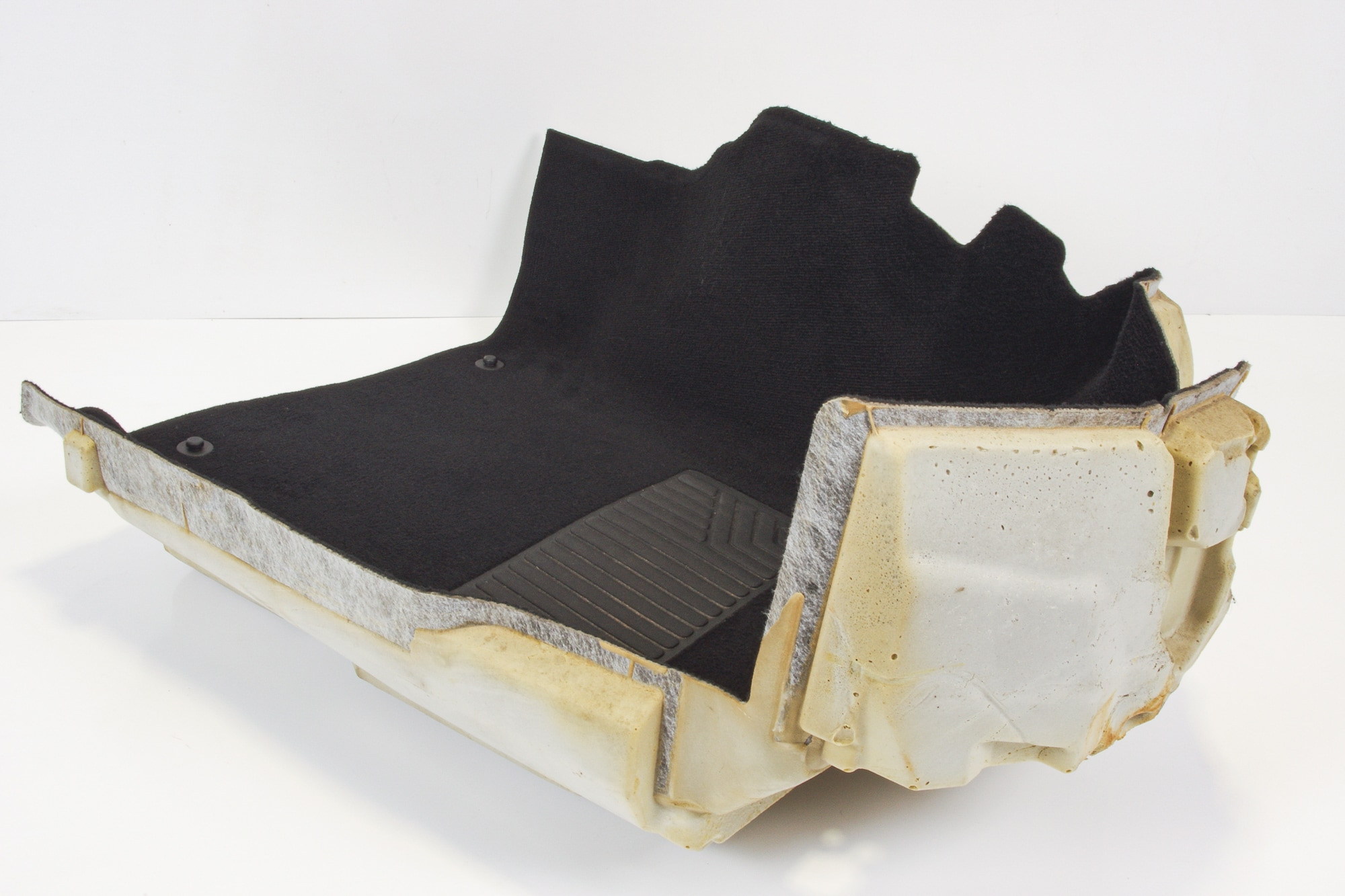 Mercedes 2046804640 Footwell Carpet Trim Panel - Front Right Black (a) | W204 C