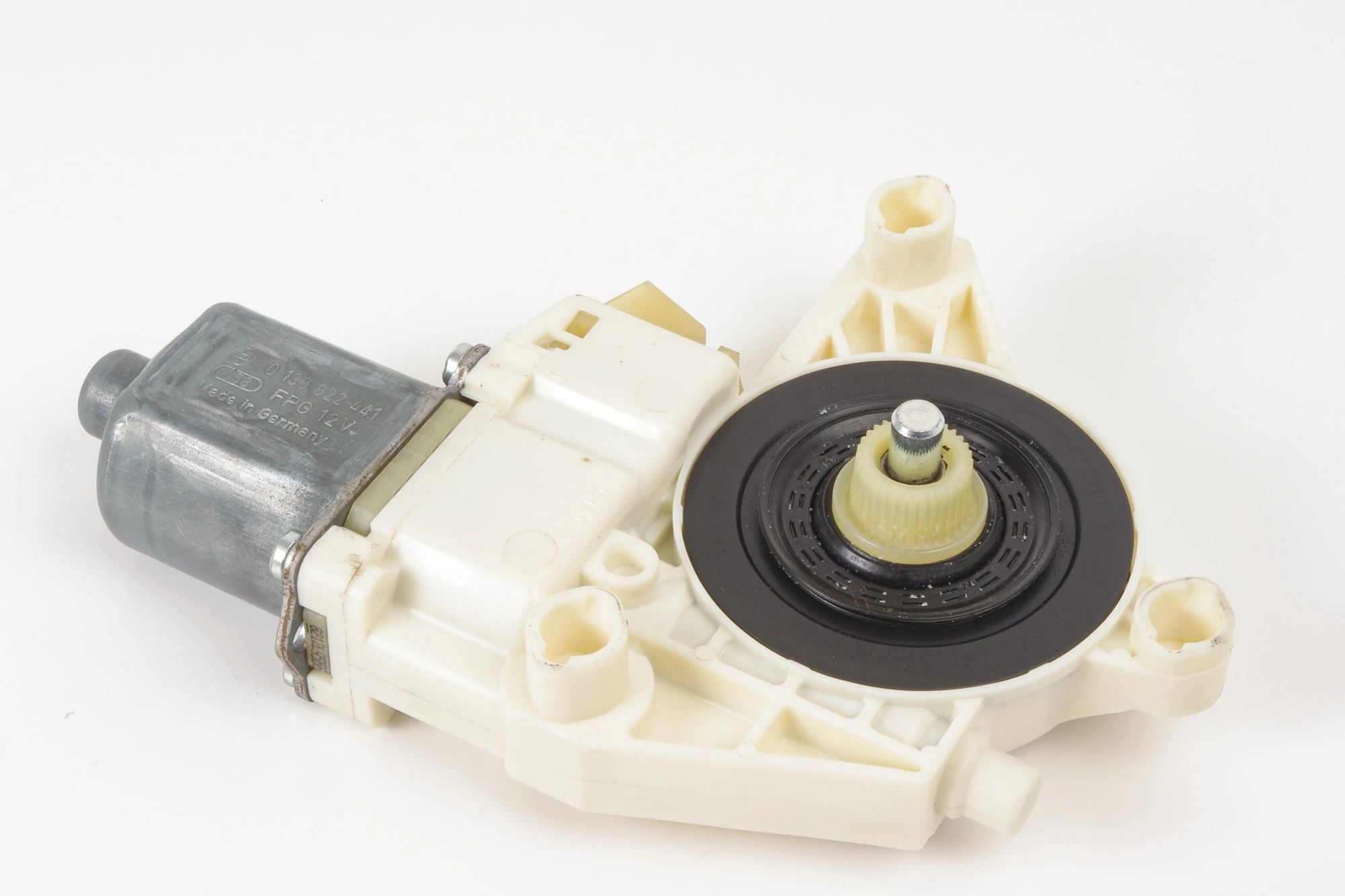 Mercedes 2048200142 Window Motor - Front Left | C197 SLS W204 C X204 GLK W212 E