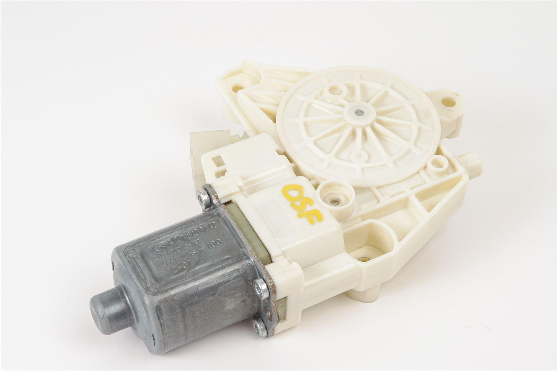 Mercedes 2048200242 Window Motor - Front Right | C197 SLS W204 C X204 GLK W212 E