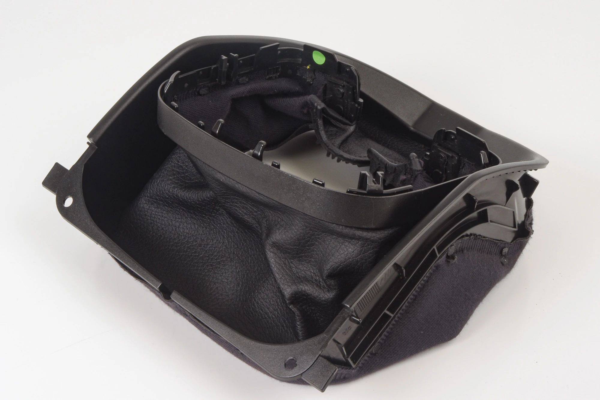 Mercedes 2046820516 Steering Column Jacket - Black | W204 C