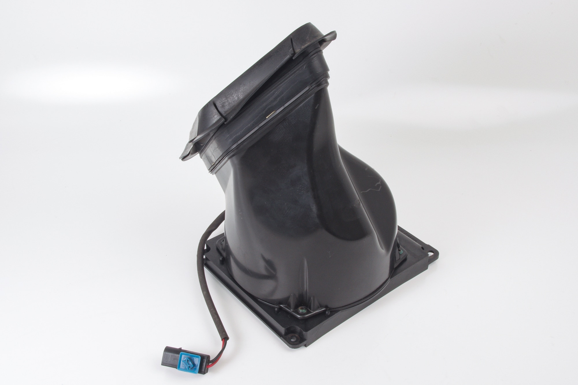 Mercedes 0009063602 AMG Air Duct (b) | W204 C