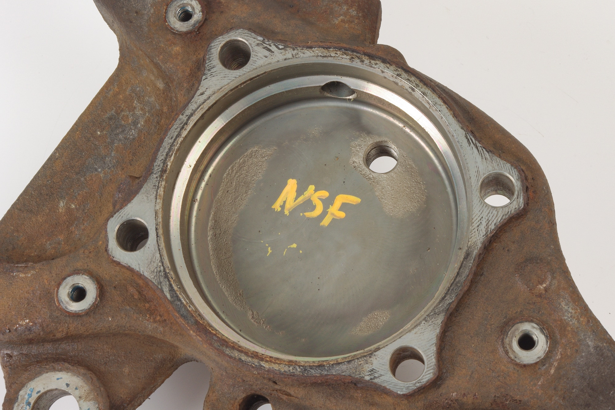 Mercedes 2043321901 AMG Wheel Carrier - Front Left | W204 C