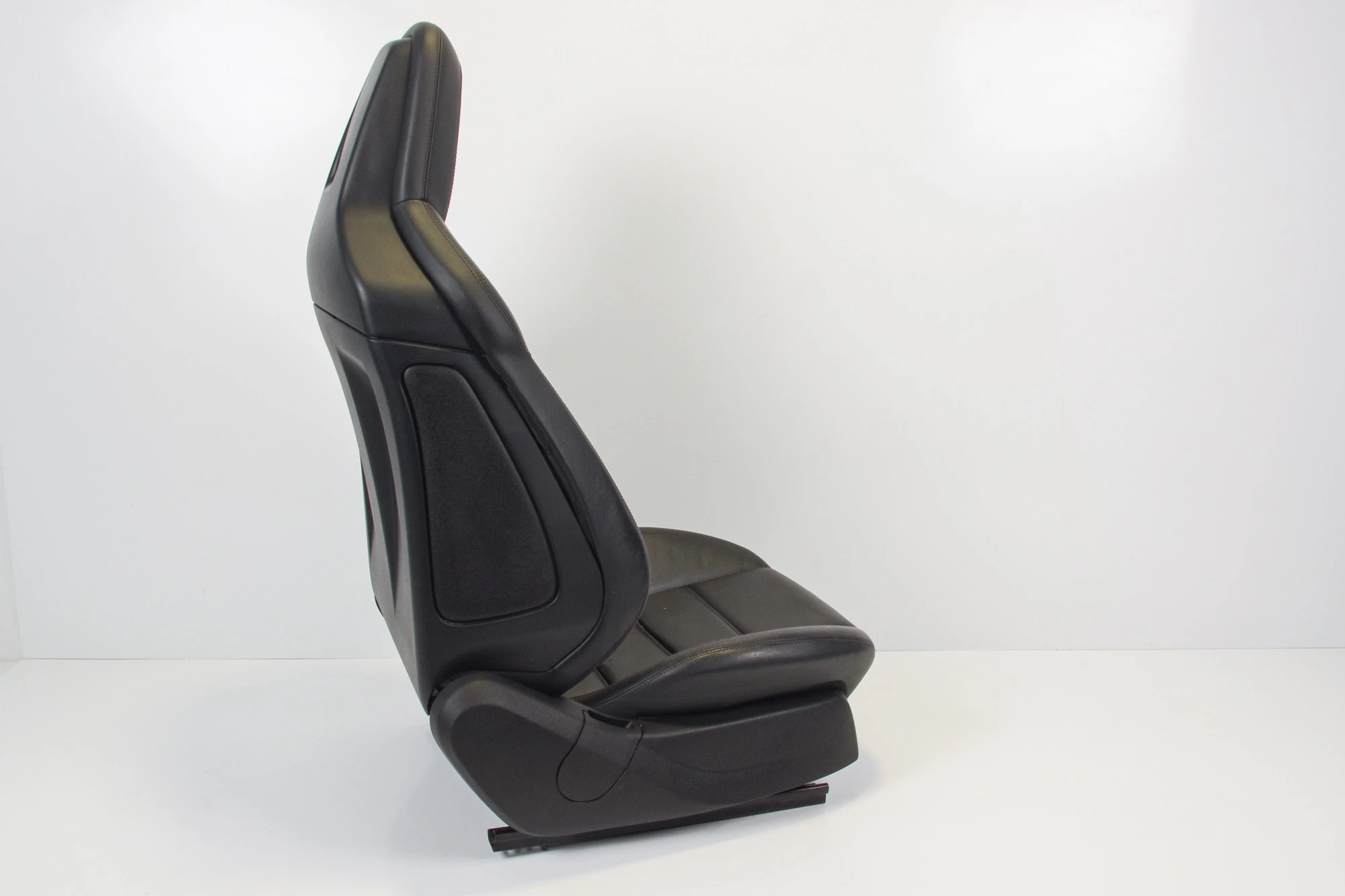 Mercedes 2049104433 AMG Seat - Front Right Black | W124 E W126 S W201 W204 C