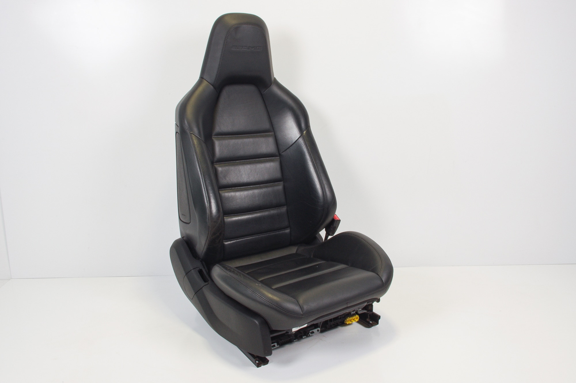 Mercedes 2049104433 AMG Seat - Front Right Black | W124 E W126 S W201 W204 C