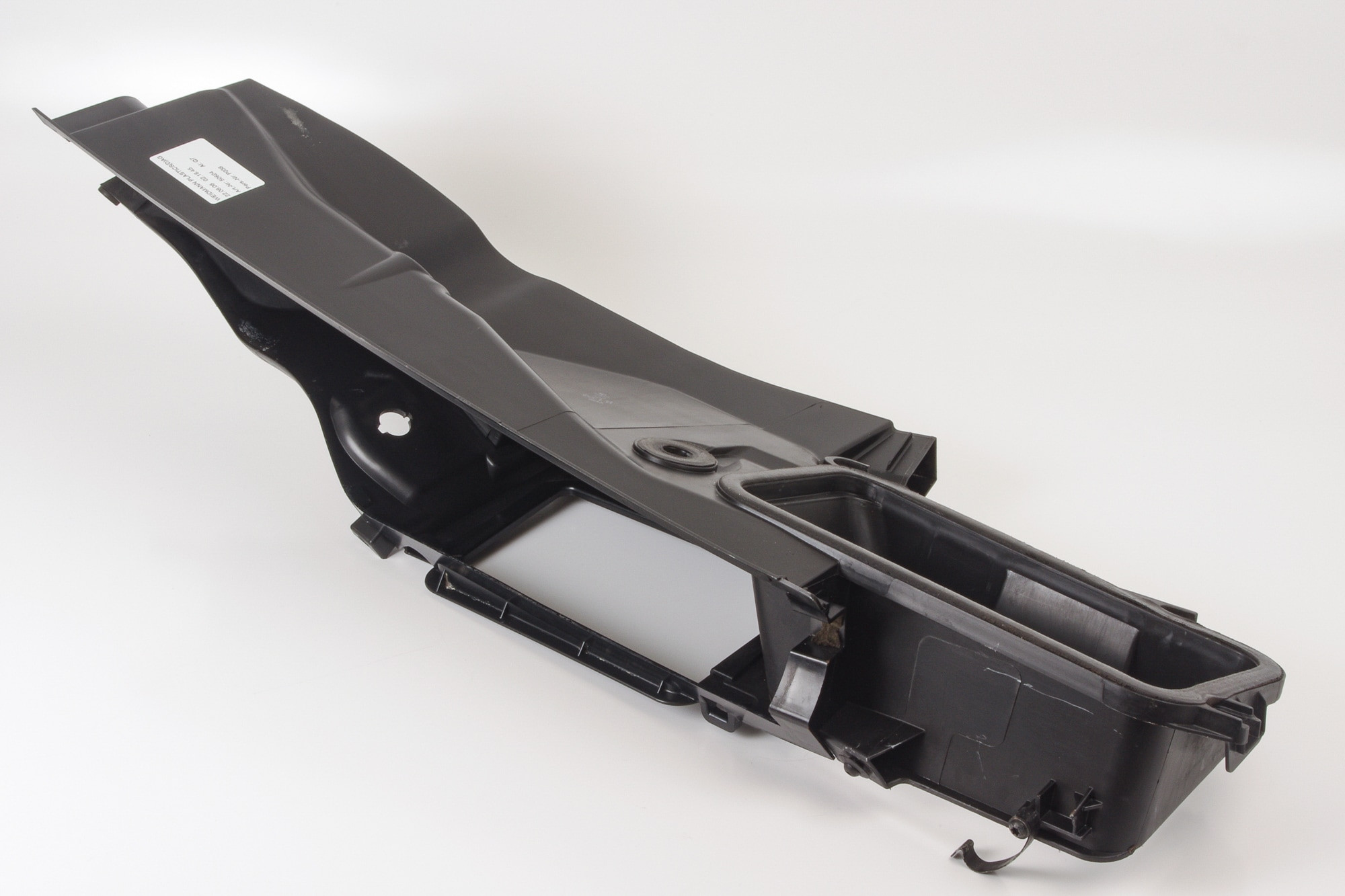 Mercedes 2048300844 Air Duct | W204 C