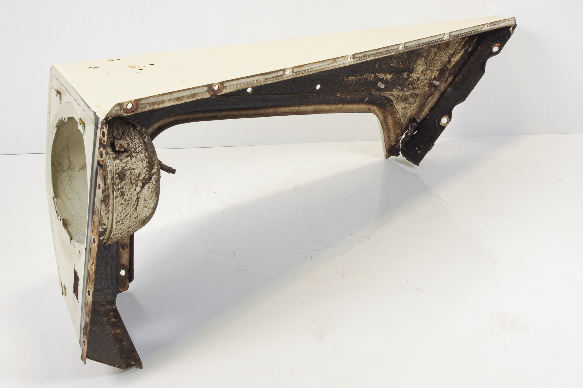 Mercedes 4608802006 Wing - Front Right Cream | W460 W461 G