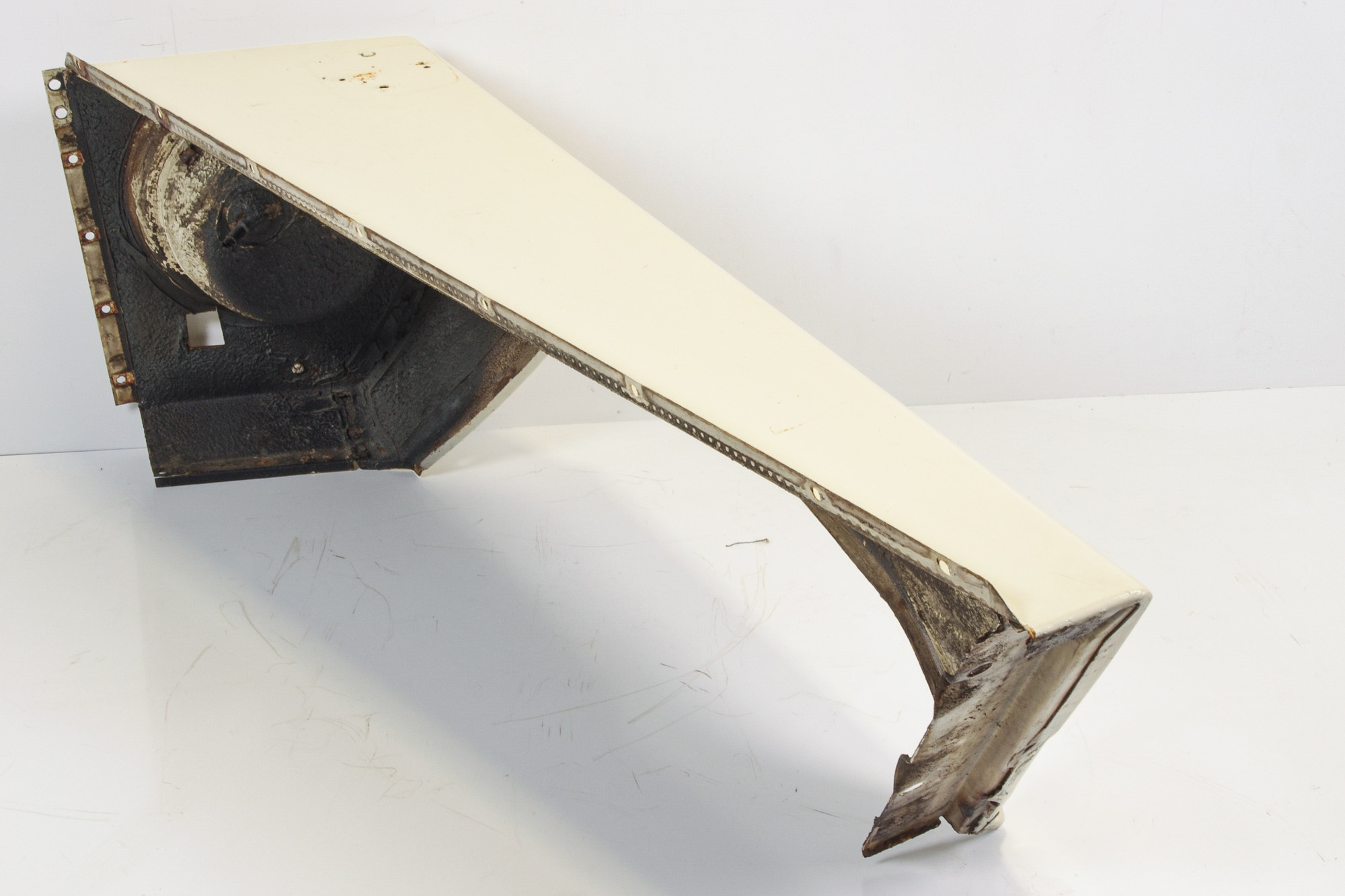 Mercedes 4608802006 Wing - Front Right Cream | W460 W461 G