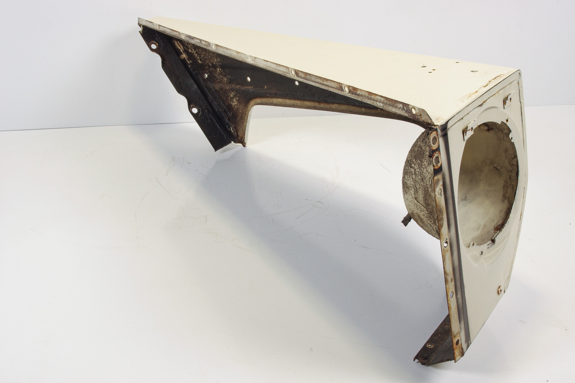 Mercedes 4608801906 Wing - Front Left Cream | W460 W461 G