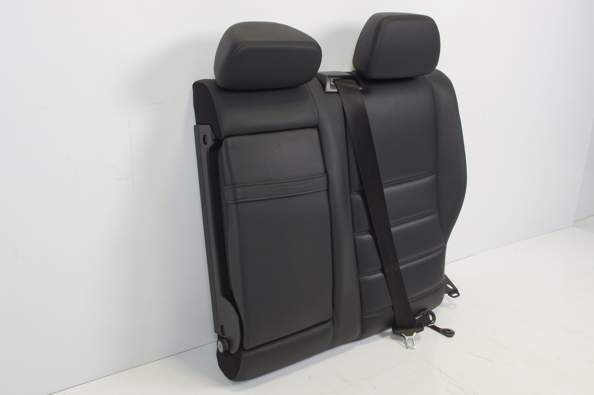 Mercedes 2049208333 Seat Backrest - Rear Left Black | W204 C