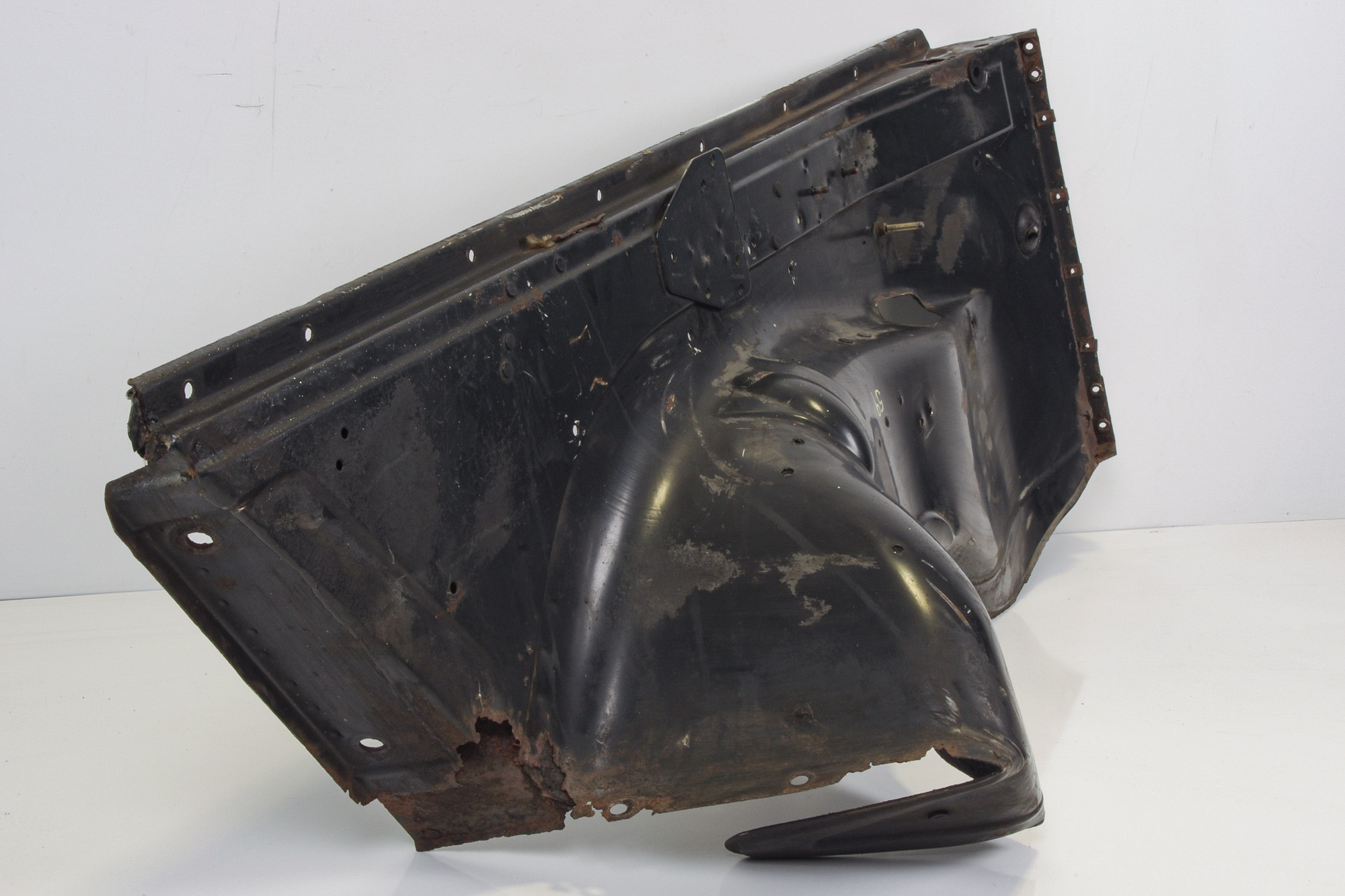 Mercedes 4606205350 Inner Wing - Front Left | W460 W461 G