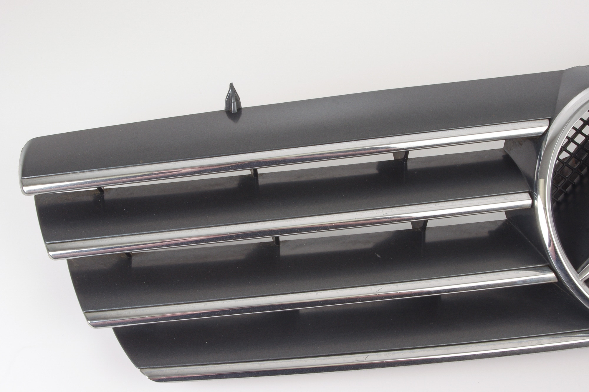 Mercedes 2158800183 Bonnet Grille | C215 CL