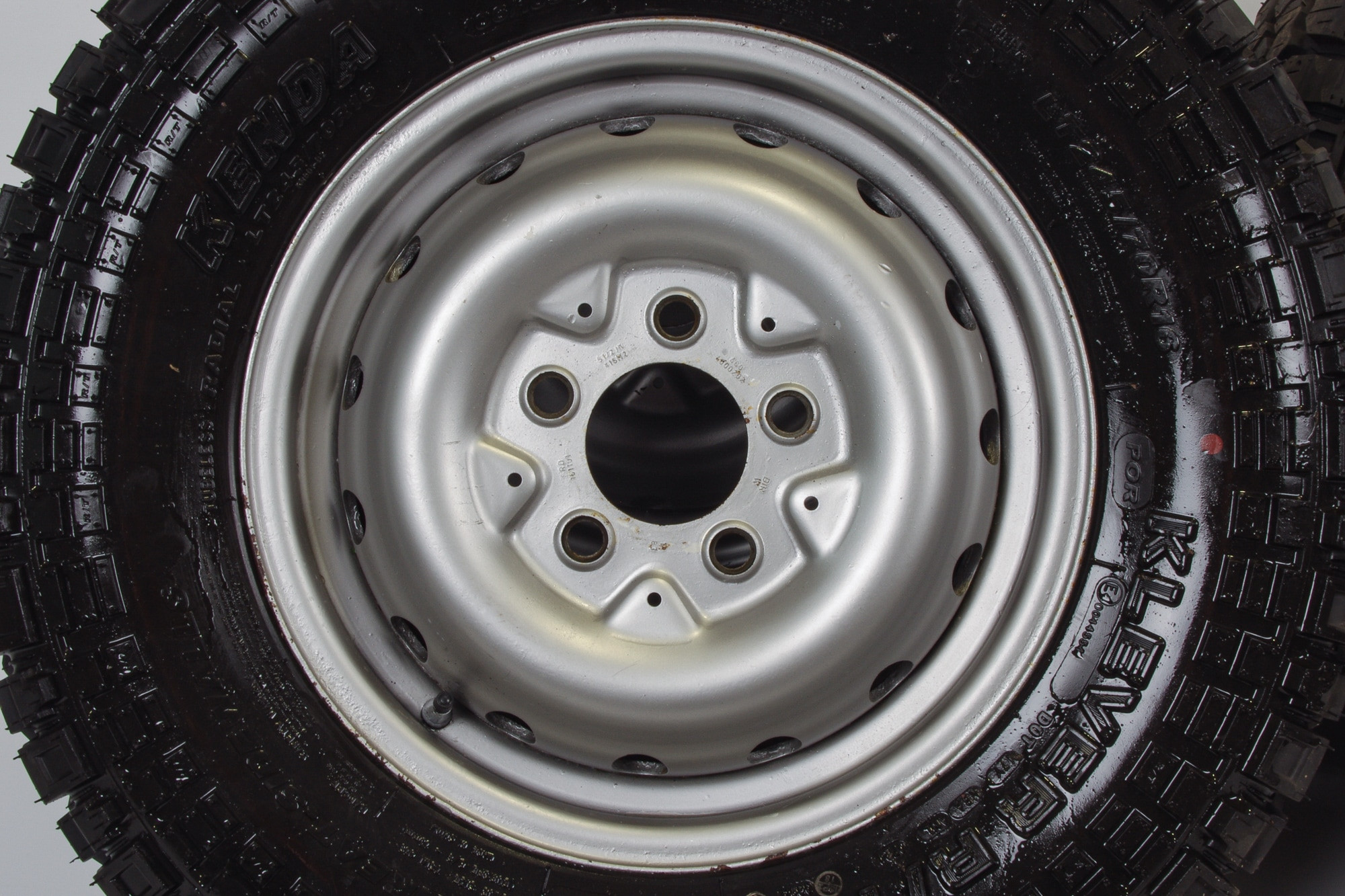 Mercedes 4604000202 Steel Wheel x4 | W460 W461 G