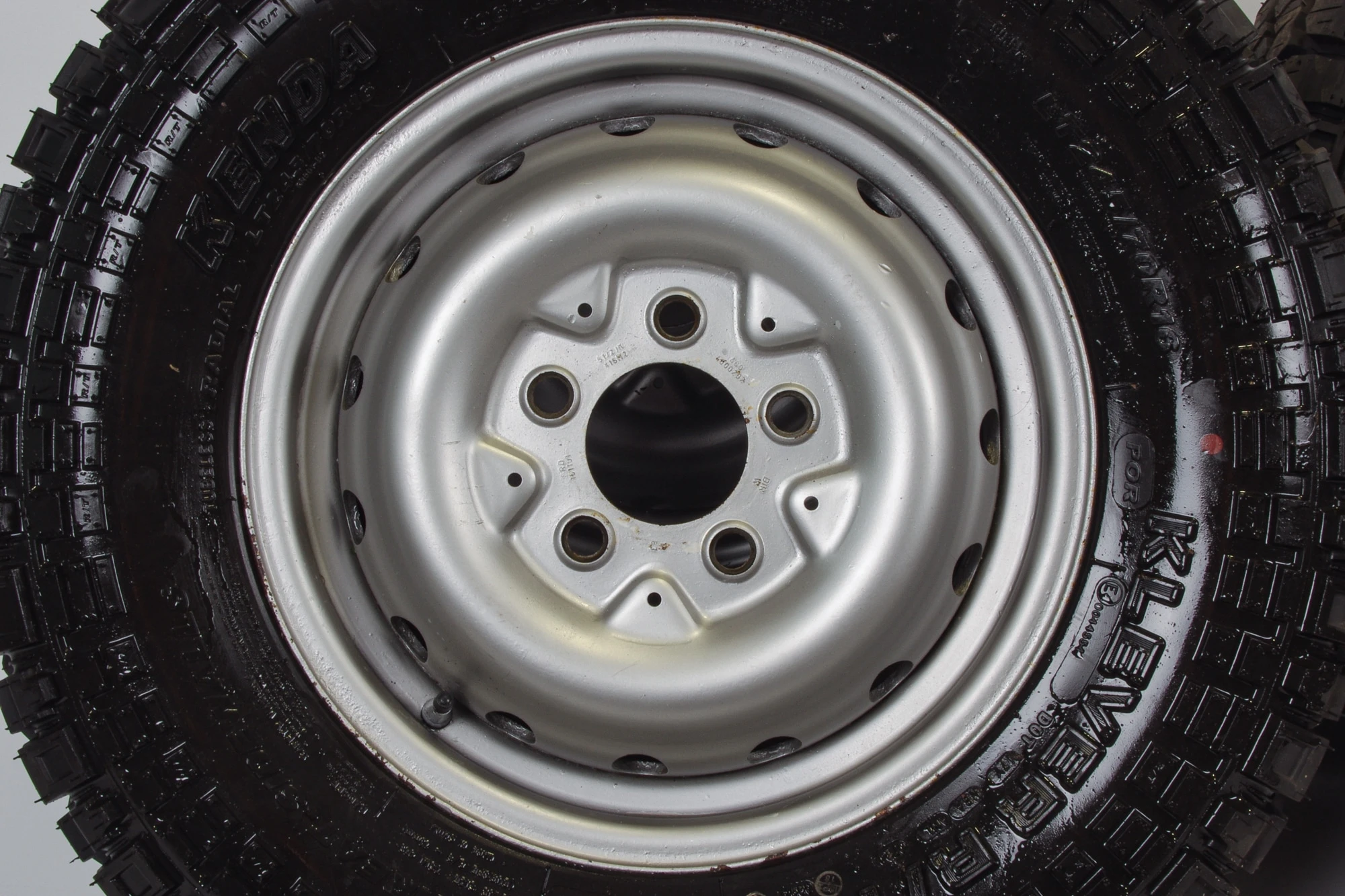 Mercedes 4604000202 Steel Wheel x4 | W460 W461 G