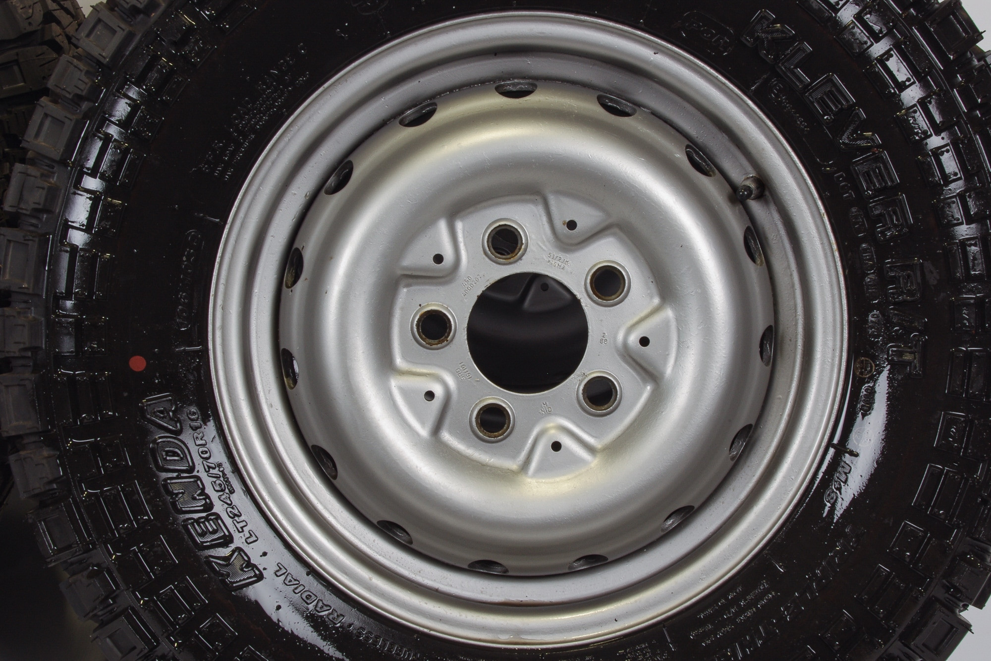 Mercedes 4604000202 Steel Wheel x4 | W460 W461 G