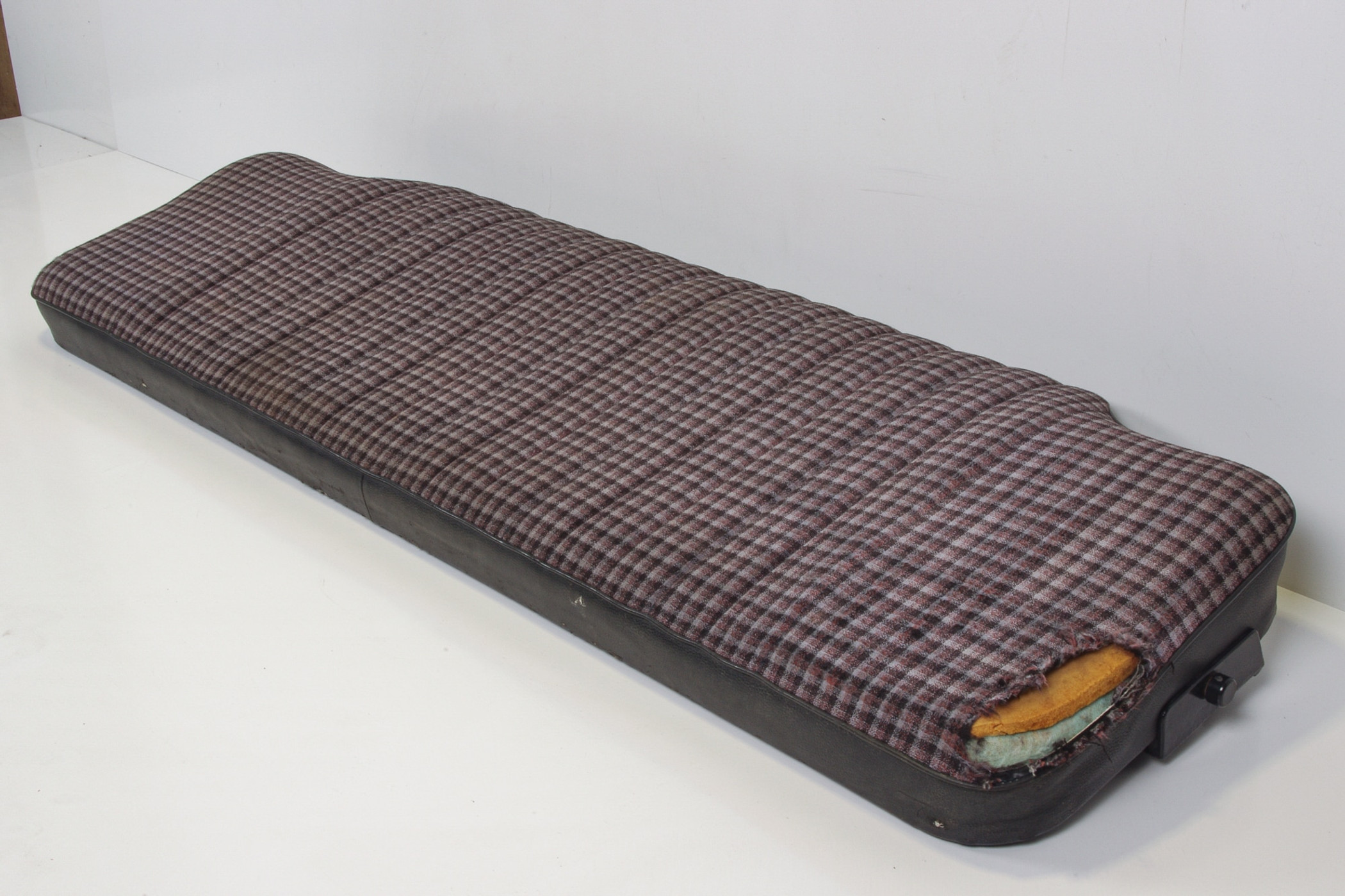 Mercedes 4609201730 Seat Bench Backrest - Rear Black (b) | W460 W461 G