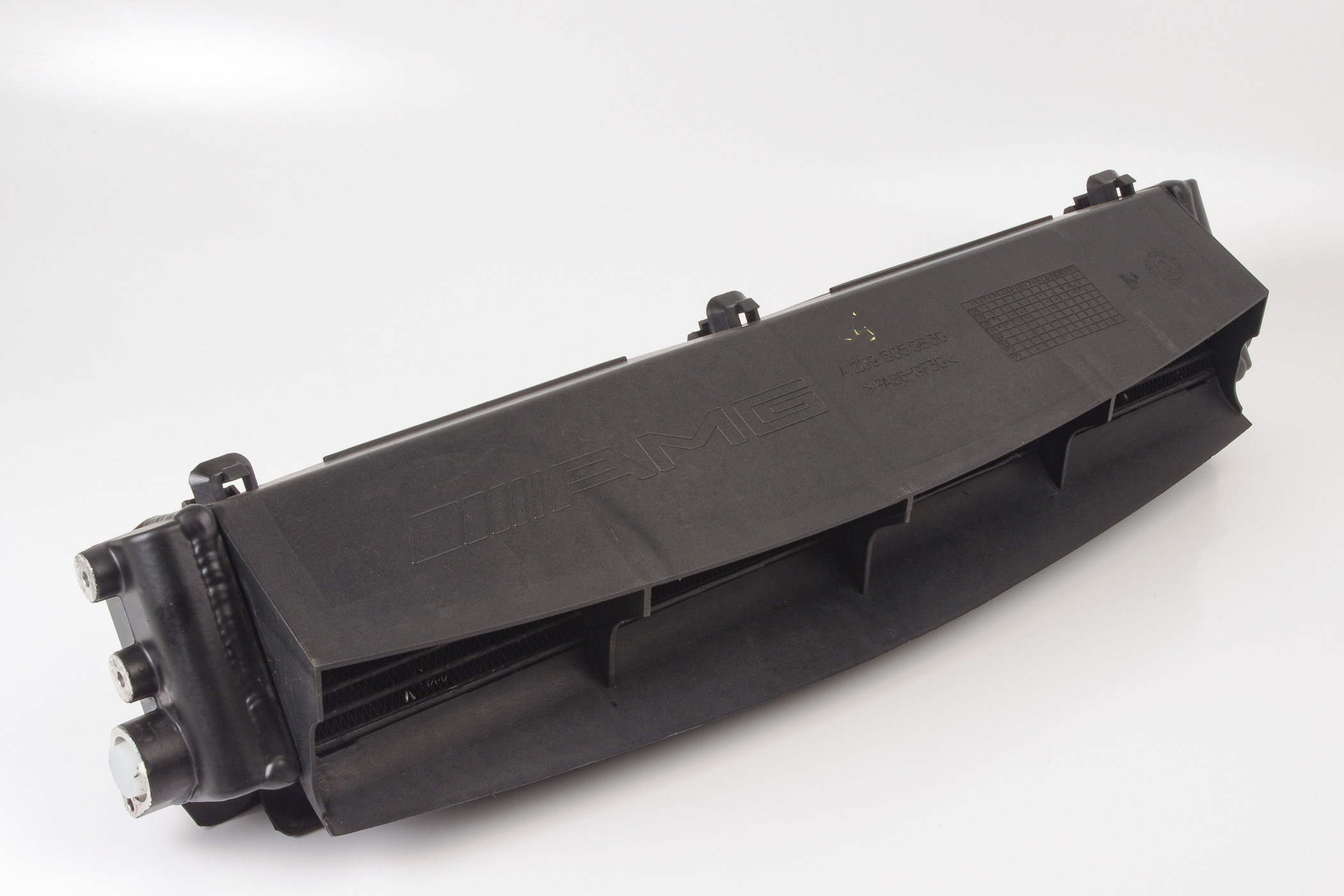 Mercedes 2095000100 AMG Oil Cooler (a) | W204 C C209 A209 CLK W211 W212 E...