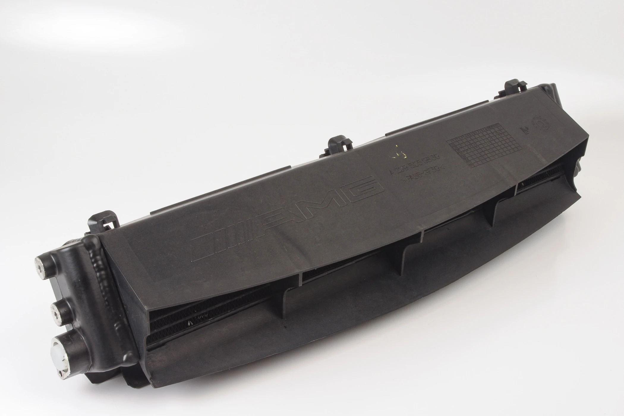 Mercedes 2095000100 AMG Oil Cooler (a) | W204 C C209 A209 CLK W211 W212 E...