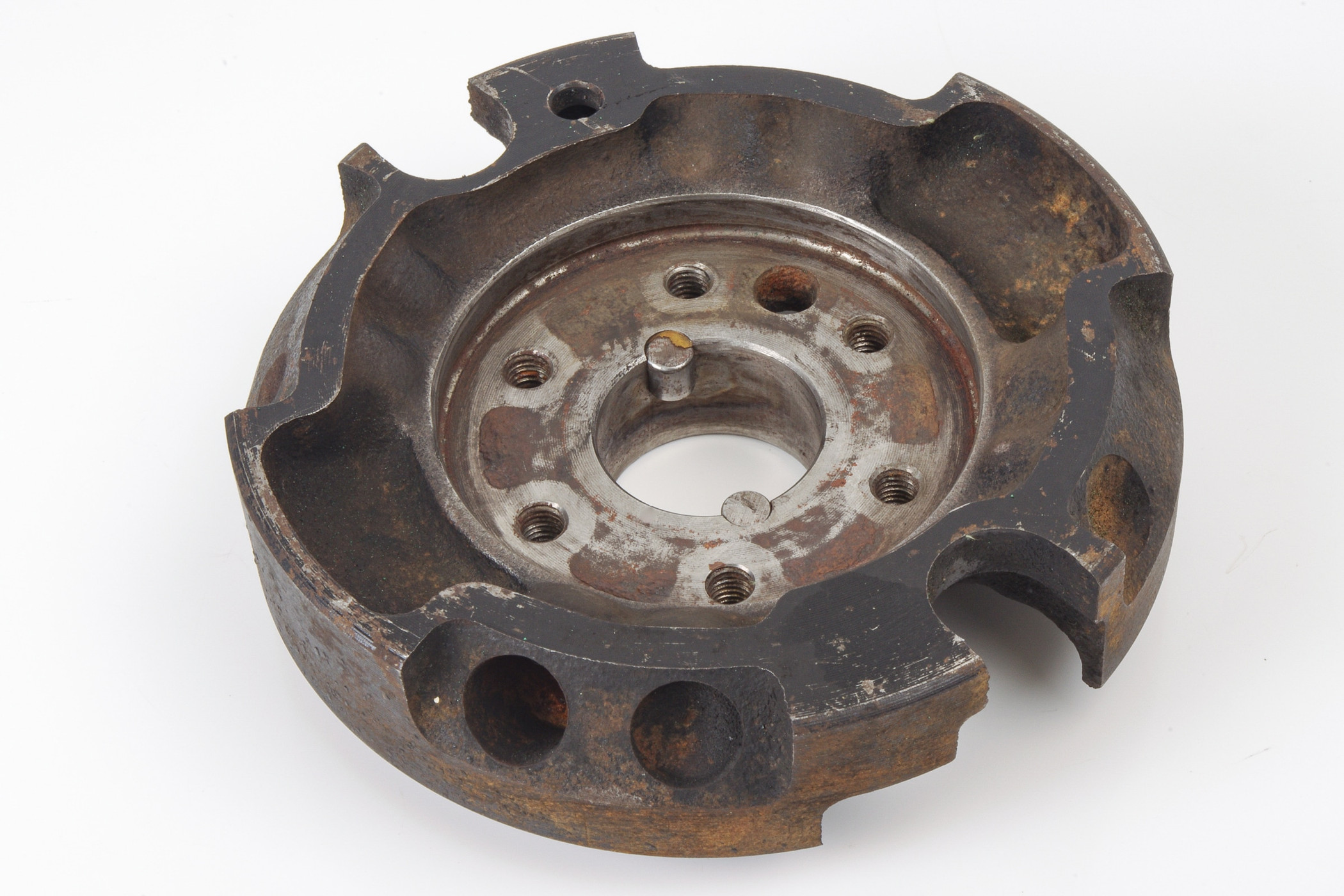 Mercedes 6170310607 Crankshaft Pulley | W115 W123 E W116 W126 S W460 W461 G
