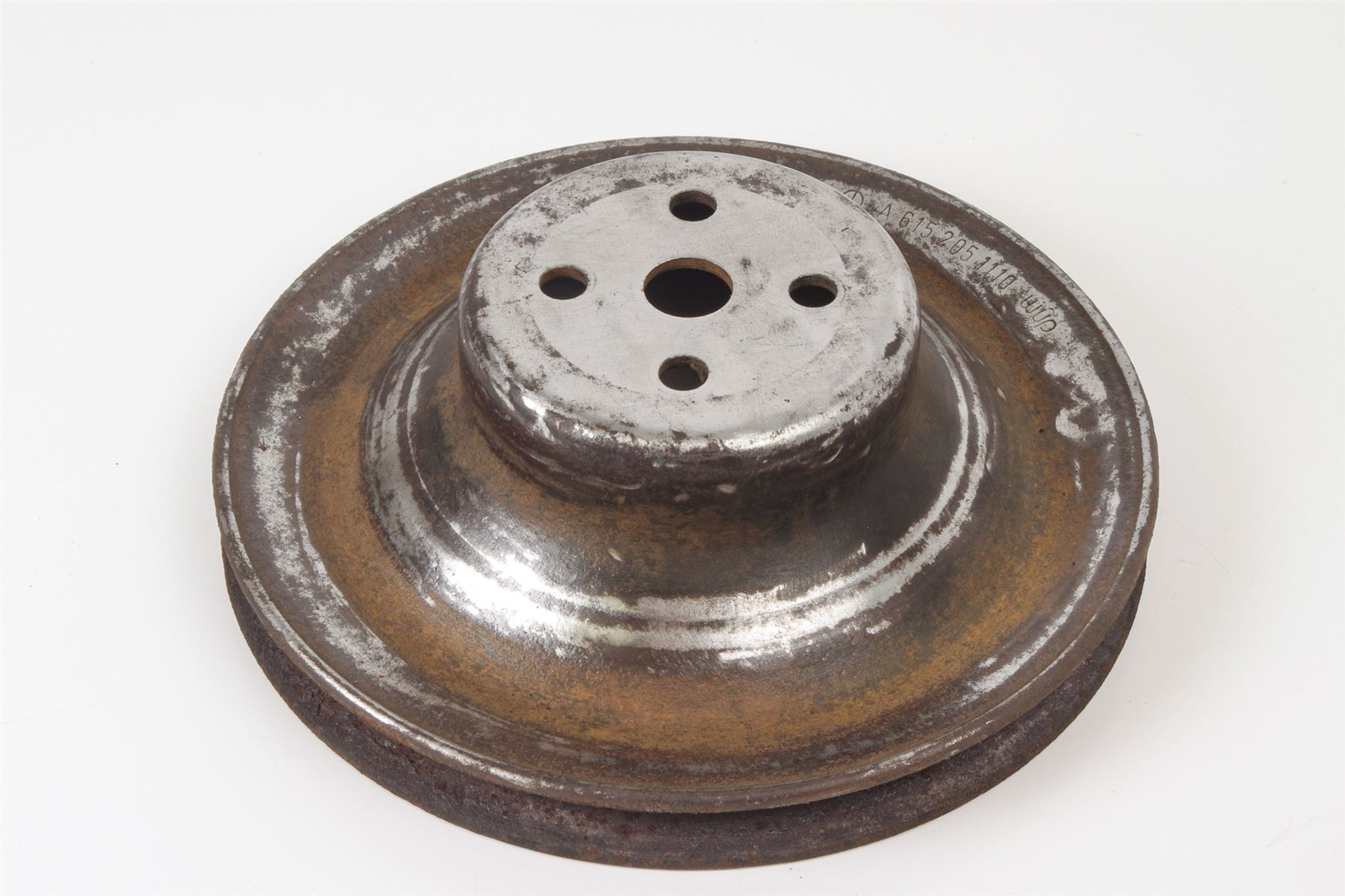 Mercedes 6152051110 Water Pump Pulley | W123 V123 C123 S123 E W460 W461 G